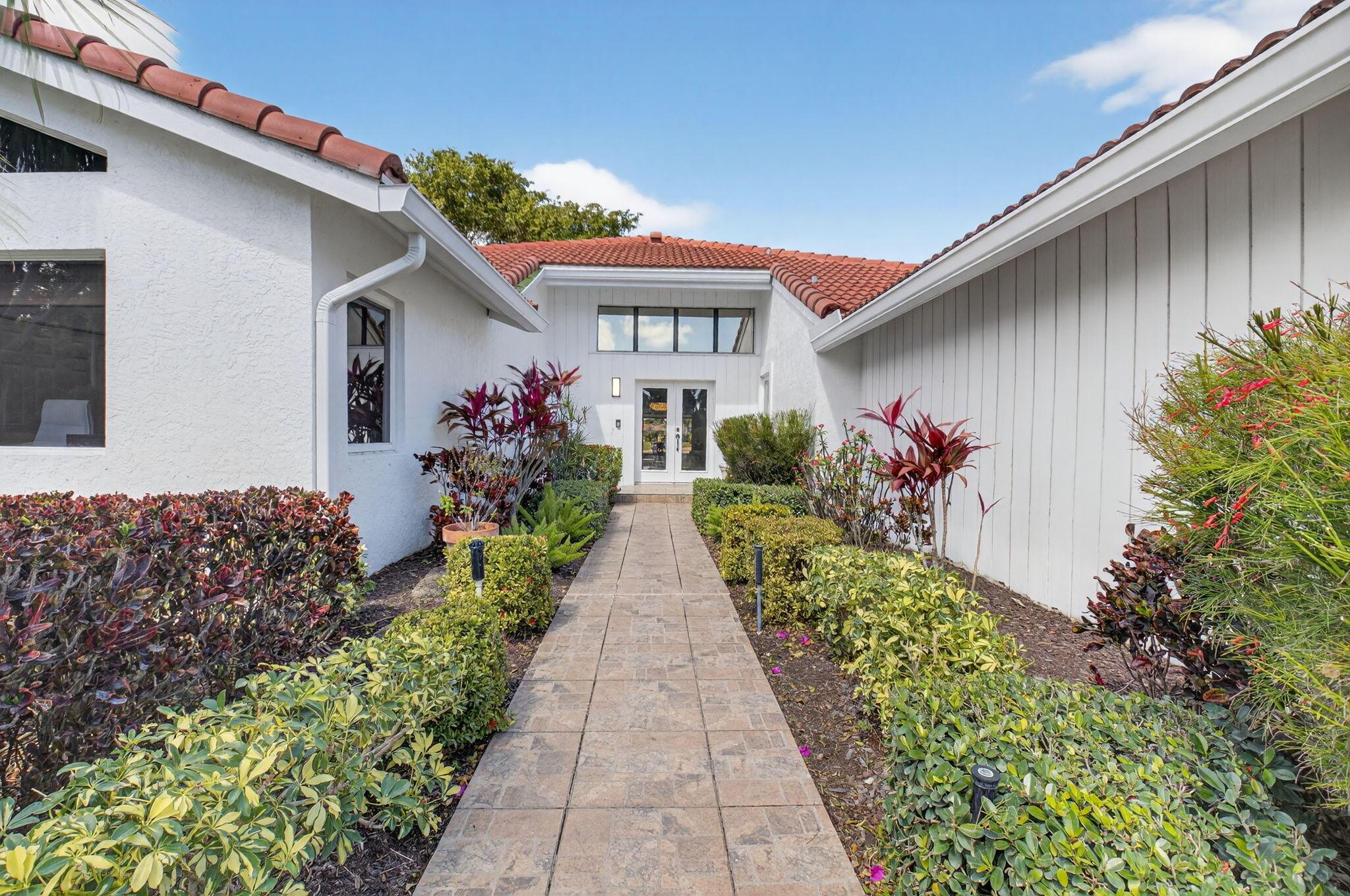 32 Estate Drive, Boynton Beach, FL 33436, Boynton Beach - Photo 3