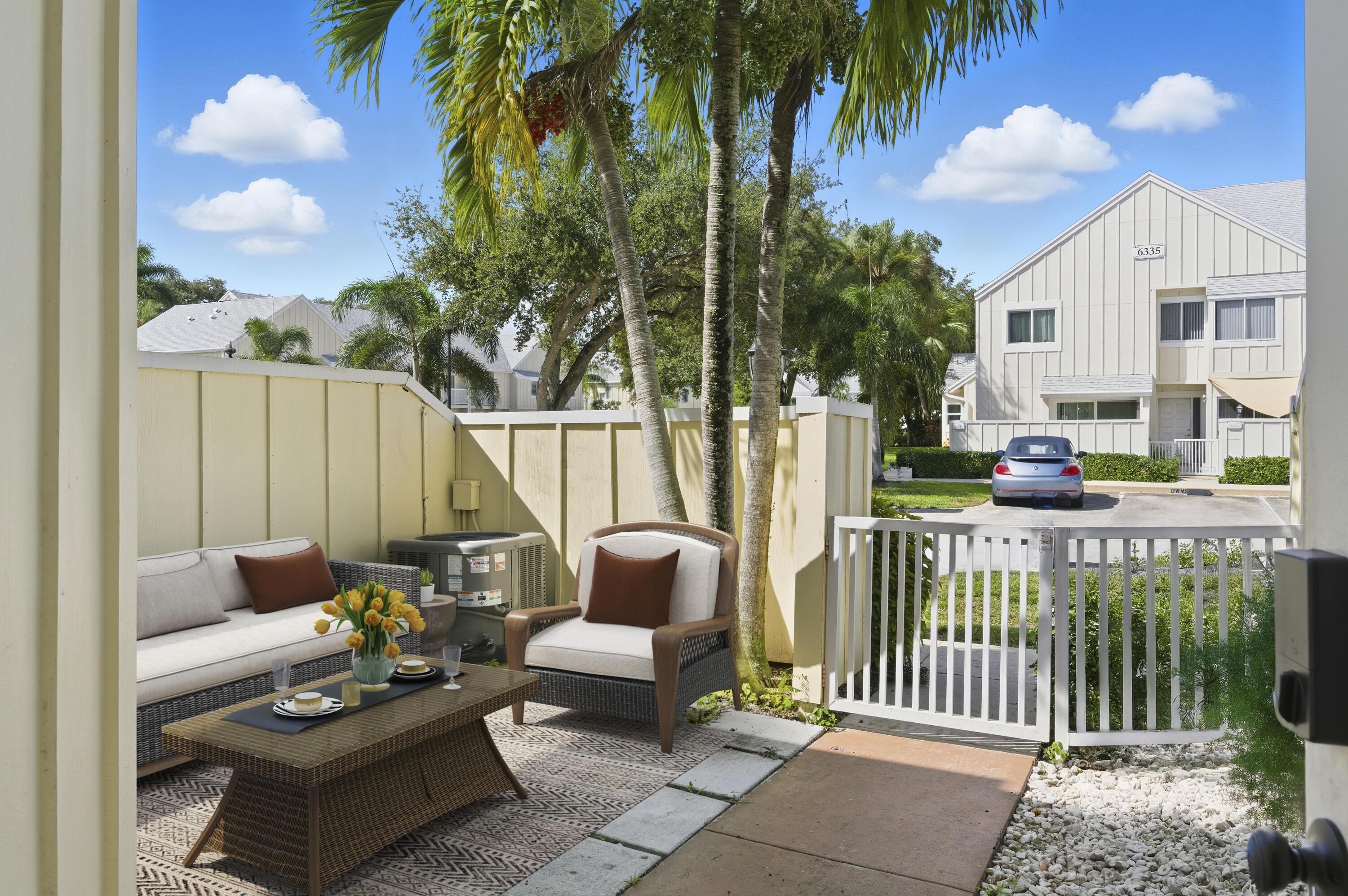 6375 Riverwalk Lane 4, Jupiter, FL 33458, Jupiter - Photo 5