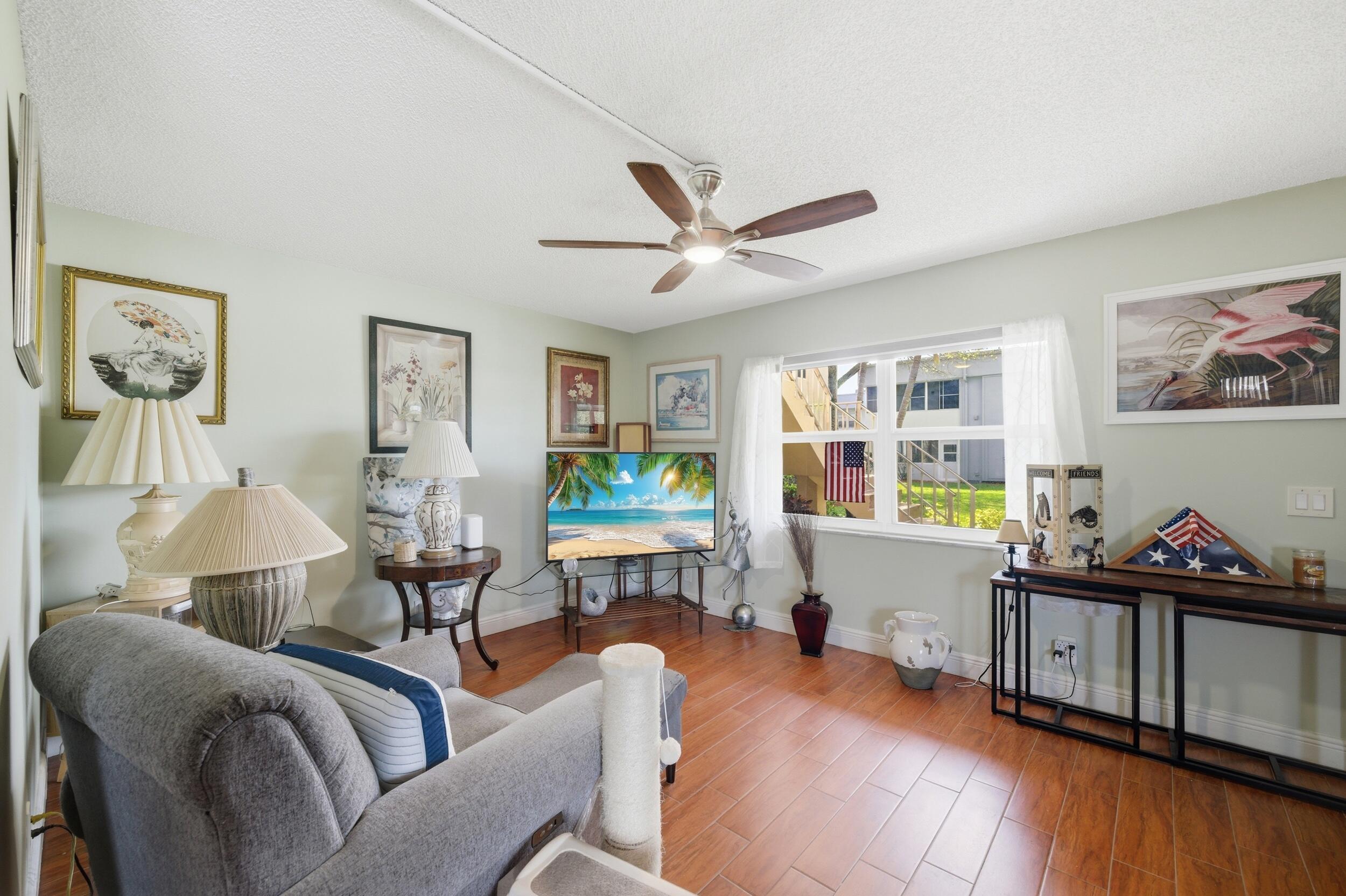 888 Flanders S, Delray Beach, FL 33484, Delray Beach - Photo 5