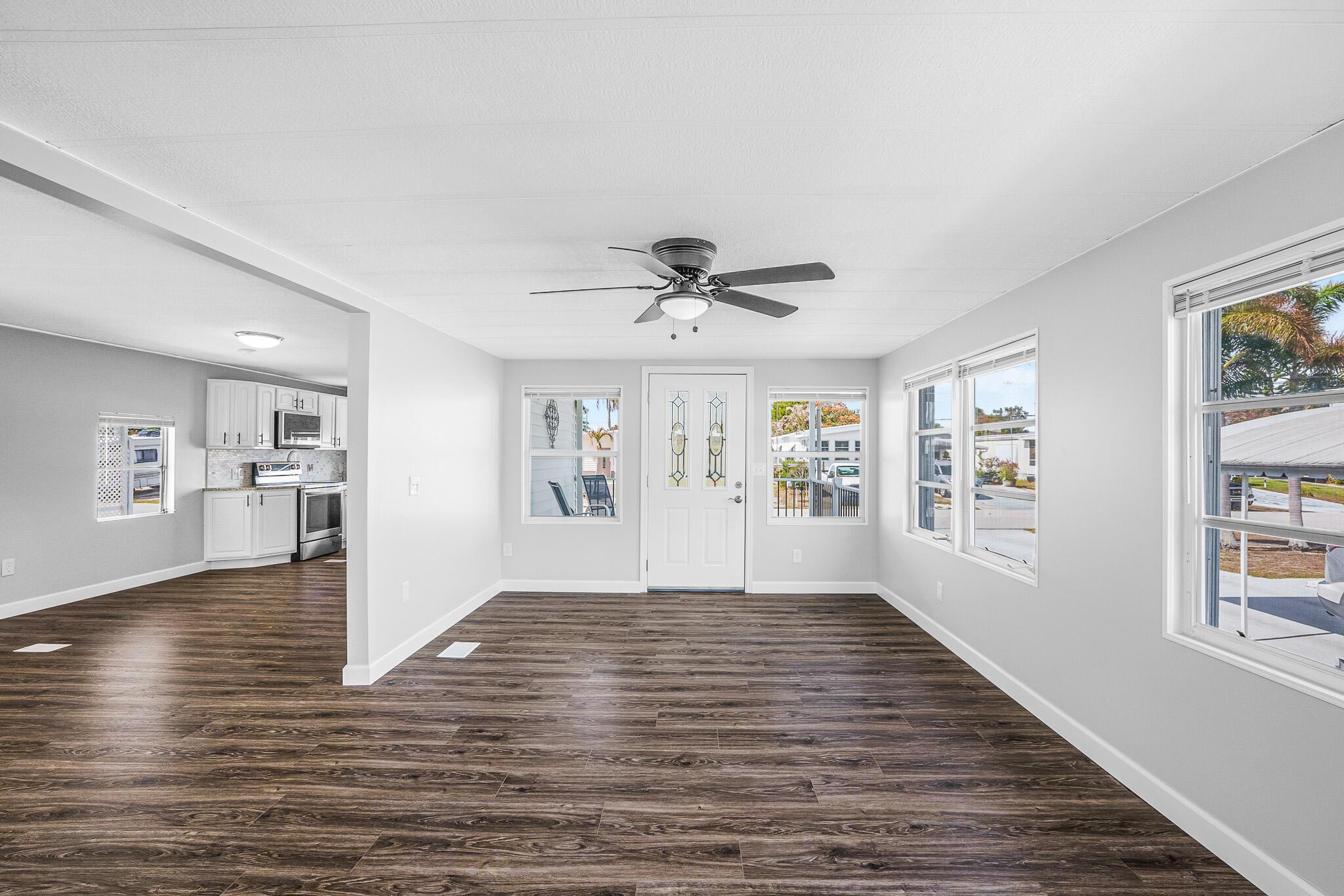 8301 SE Skylark Avenue, Hobe Sound, FL 33455, Hobe Sound - Photo 3