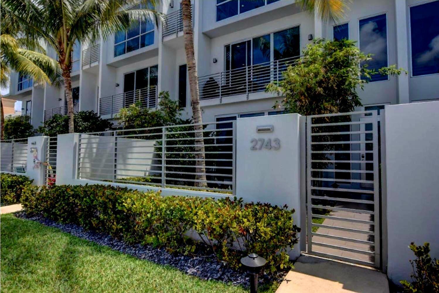 2743 NE 1st Street, Pompano Beach, FL 33062, Pompano Beach - Photo 5