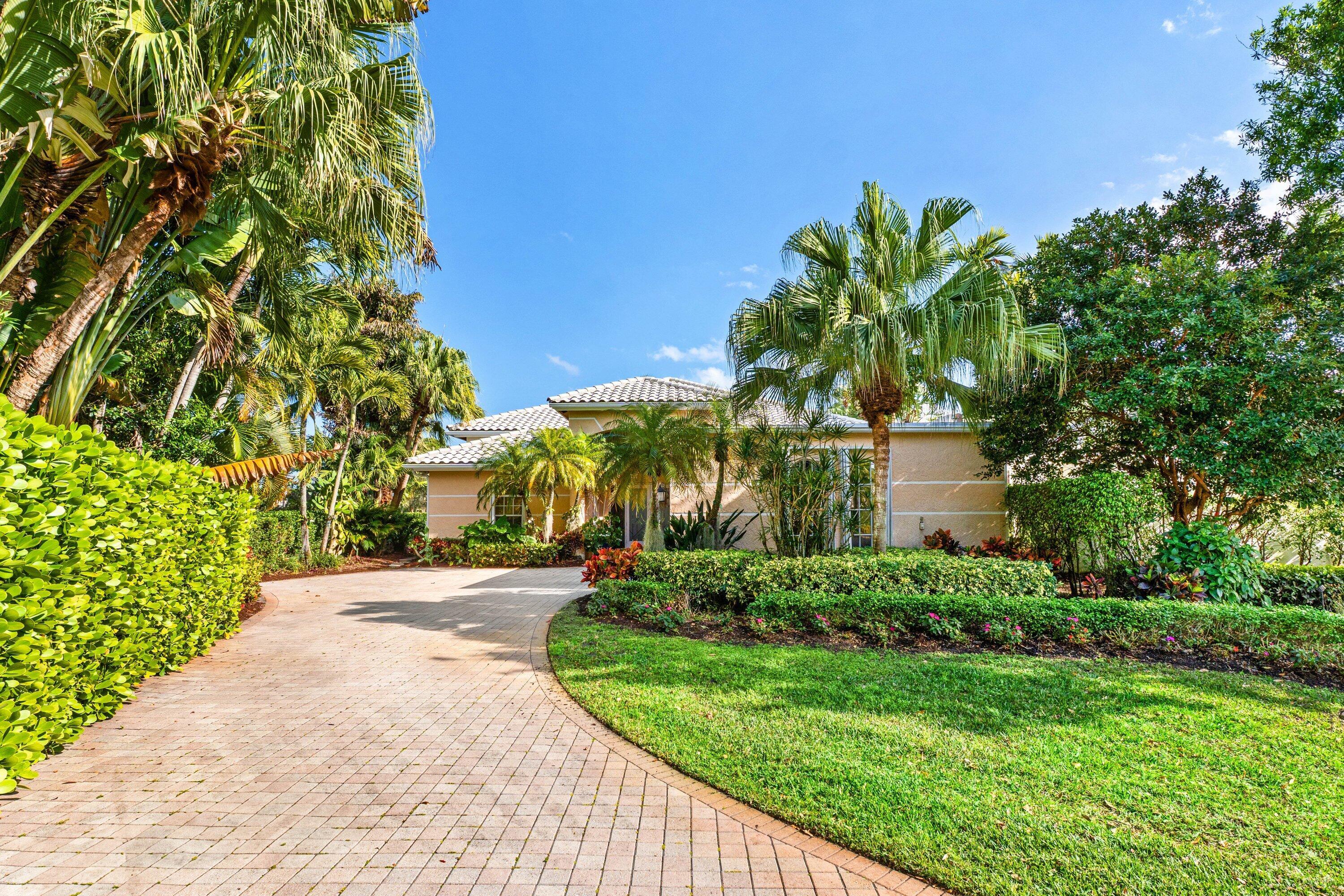 1118 Crystal Drive, Palm Beach Gardens, FL 33418, Palm Beach Gardens - Photo 2