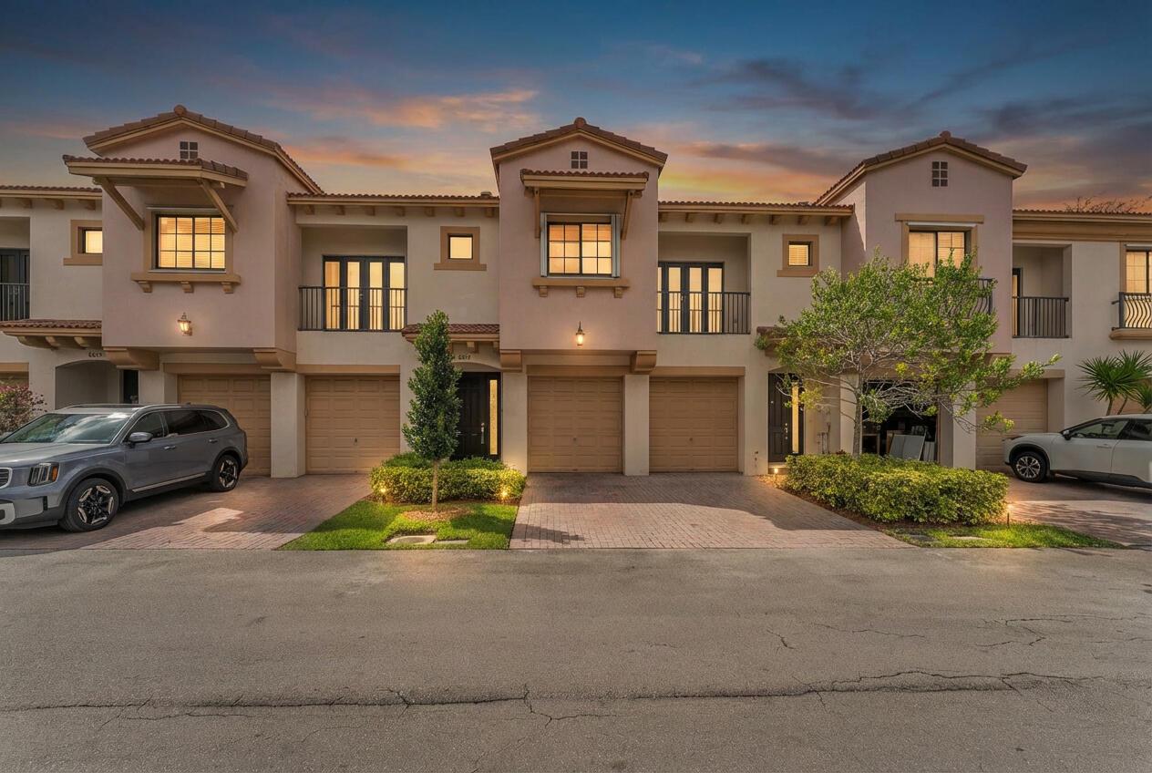 6077 Grand Cypress Circle W, Coconut Creek, FL 33073, Coconut Creek - Photo 2