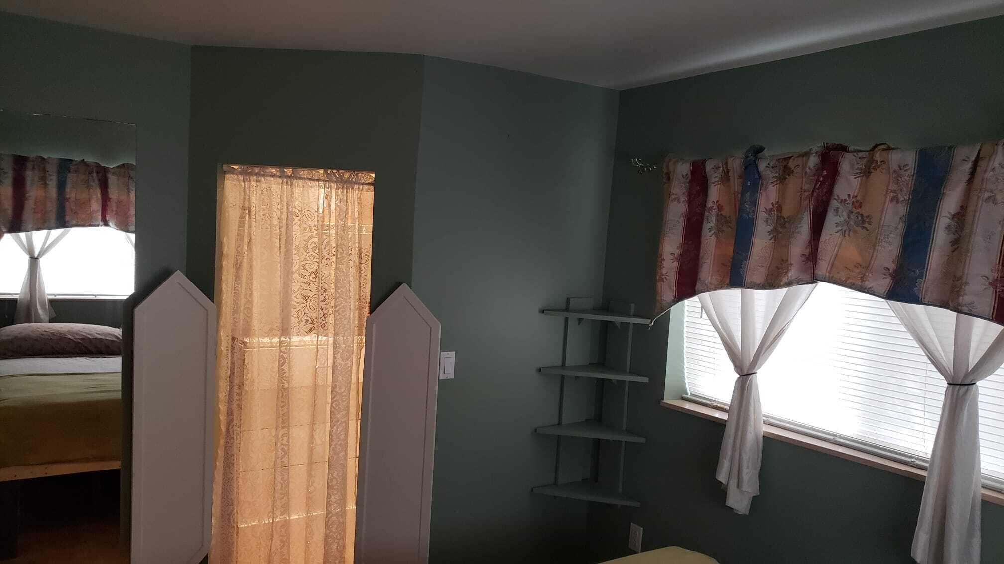 2334 NE 136th Street, North Miami Beach, FL 33181, North Miami Beach - Photo 2