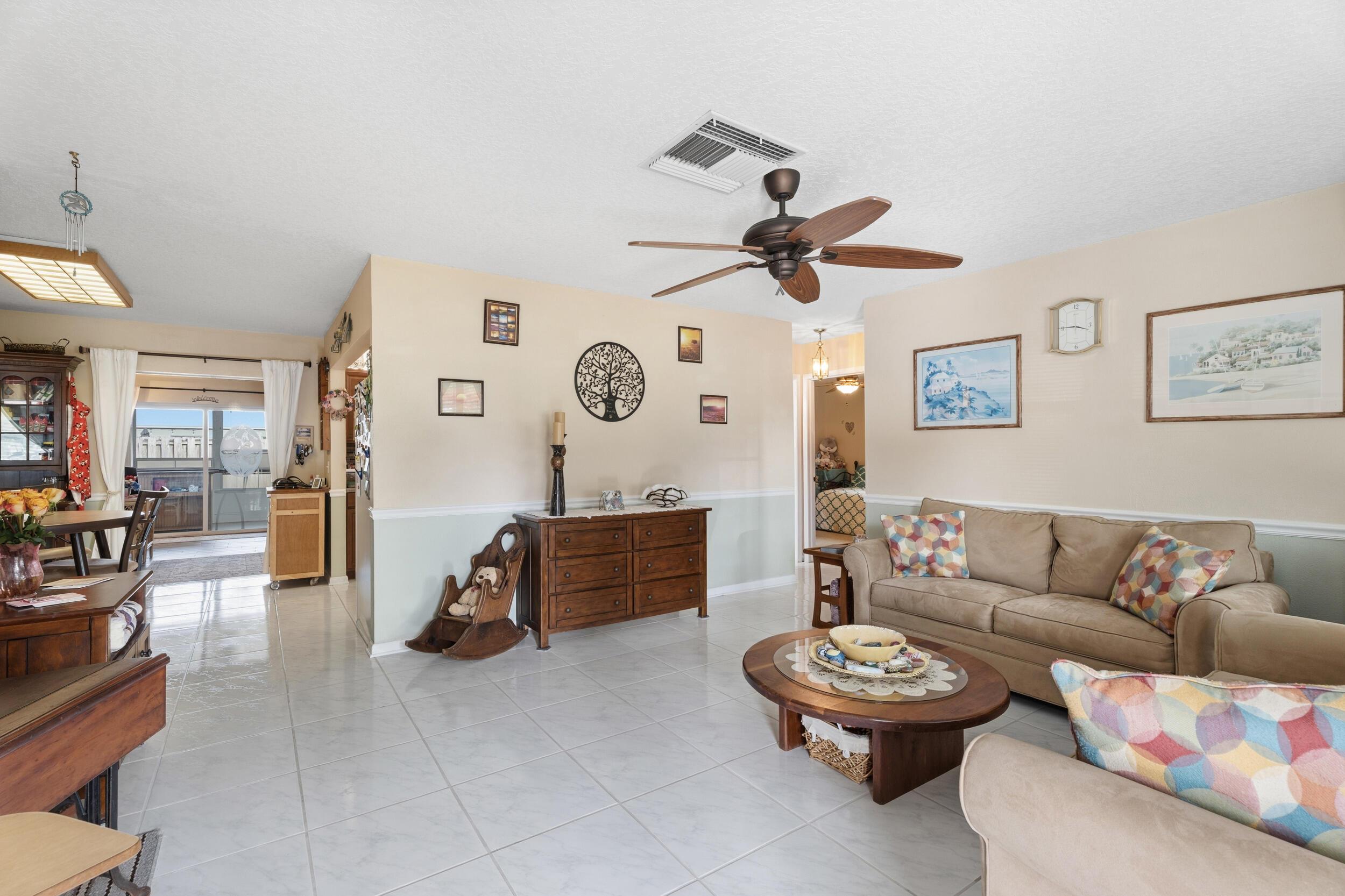 1341 SE Seashell Lane, Stuart, FL 34996, Stuart - Photo 4