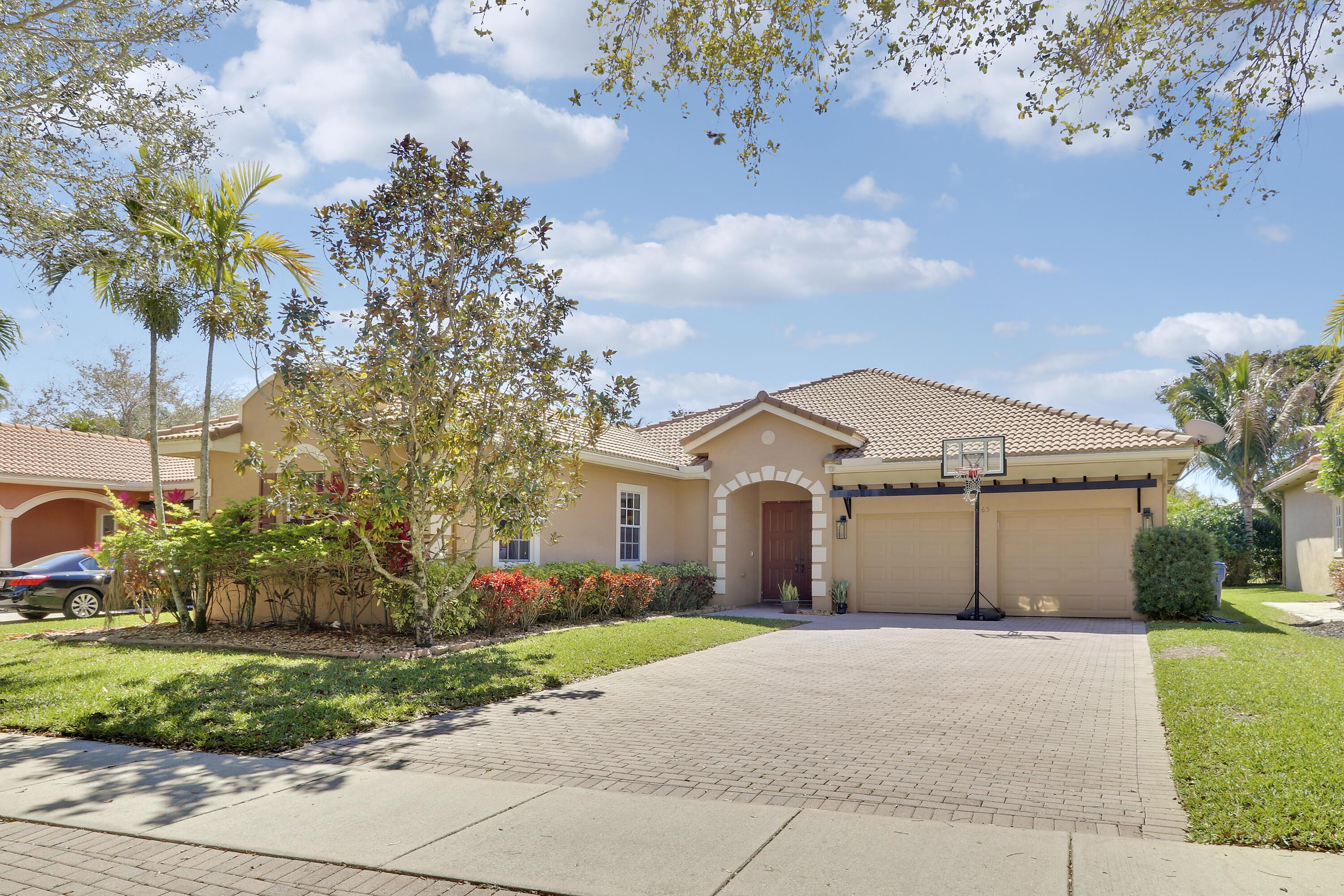 165 Via Veracruz, Jupiter, FL 33458, Jupiter - Photo 3