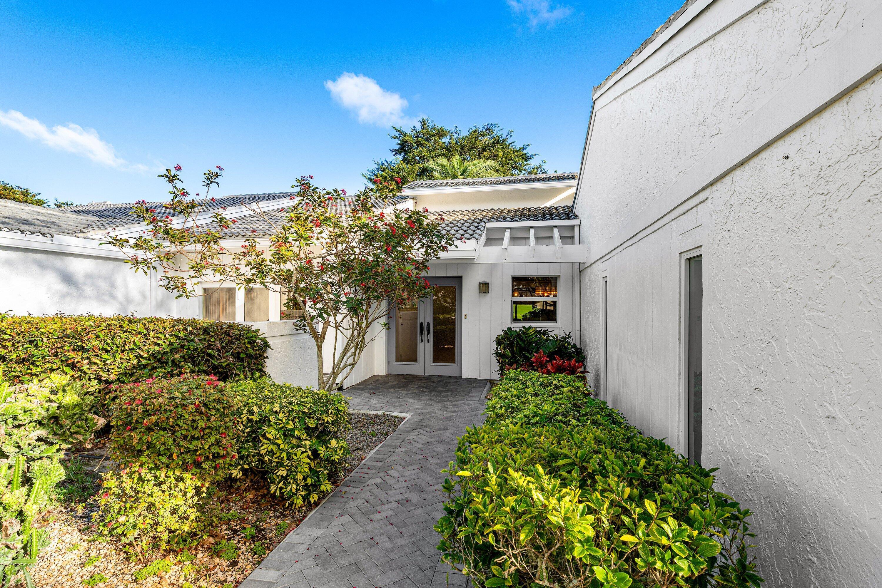24 Cambridge Drive, Boynton Beach, FL 33436, Boynton Beach - Photo 5