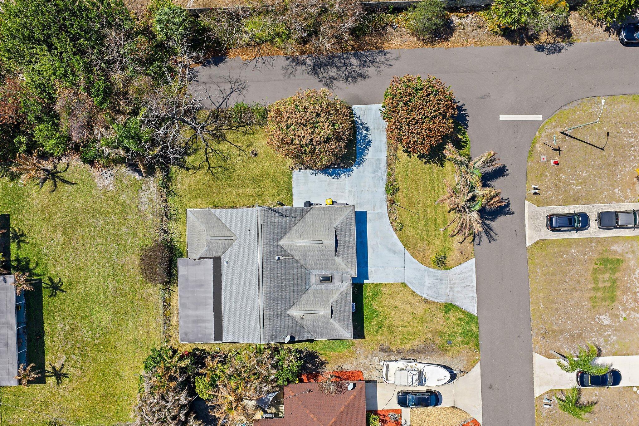 7954 SE Carlton Street E, Hobe Sound, FL 33455, Hobe Sound - Photo 4