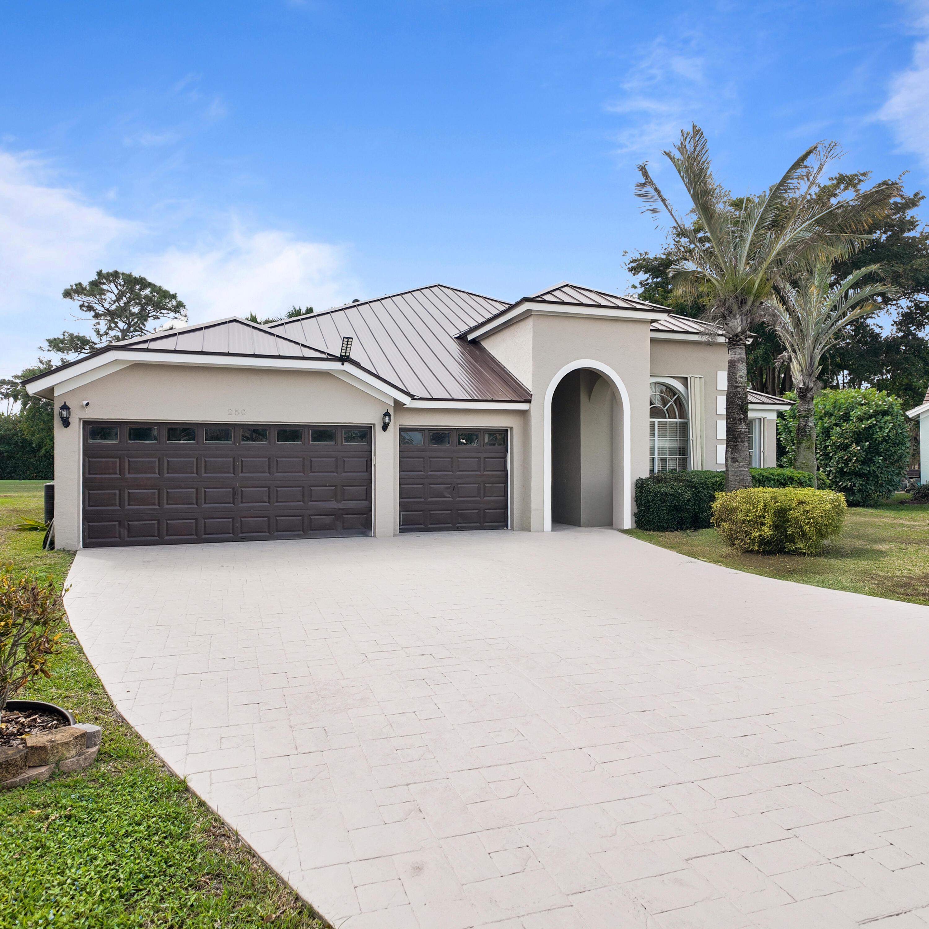 250 Button Bush Lane, Wellington, FL 33414, Wellington