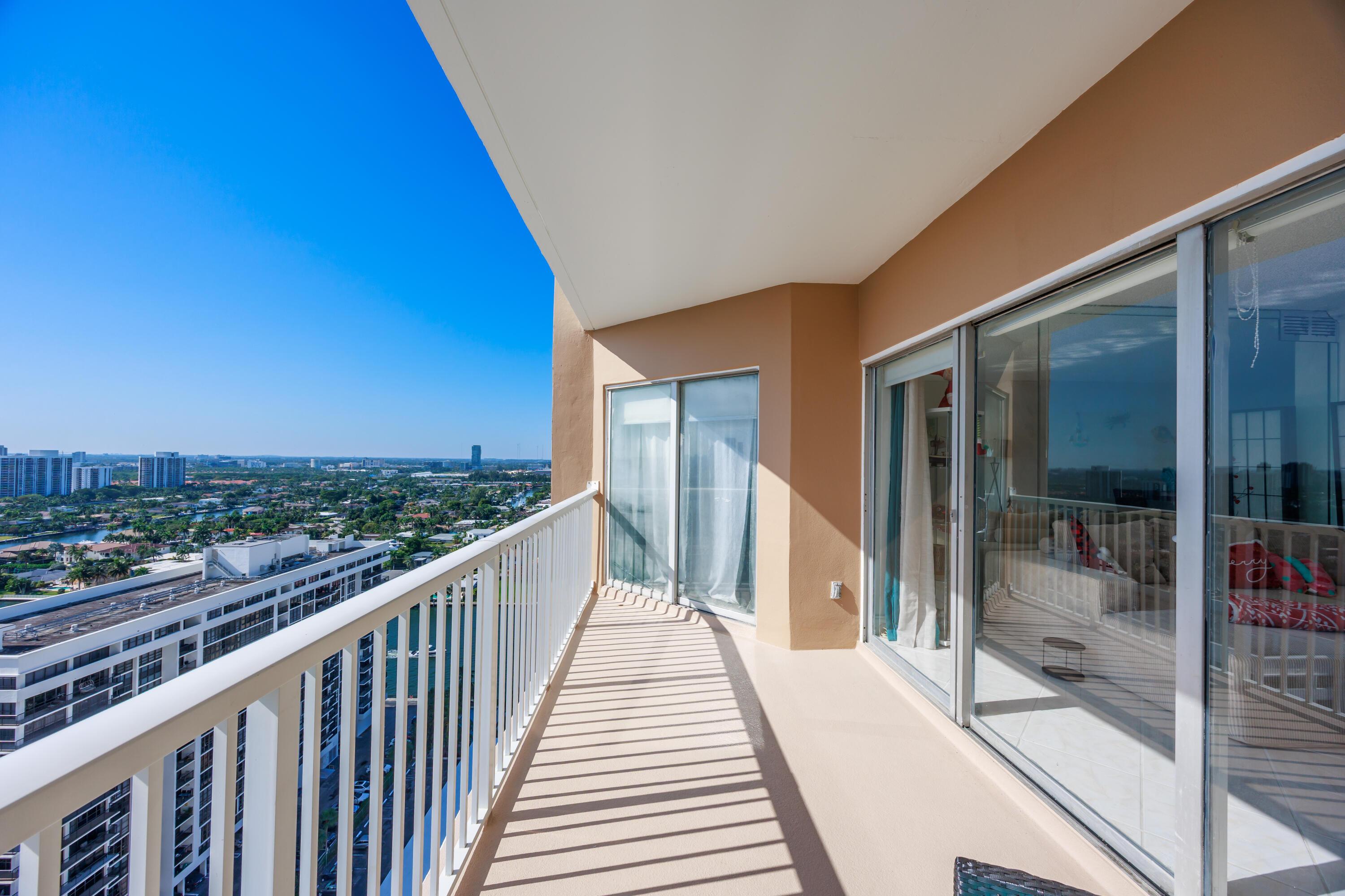 1985 S Ocean Drive Pha, Hallandale Beach, FL 33009, Hallandale Beach - Photo 3