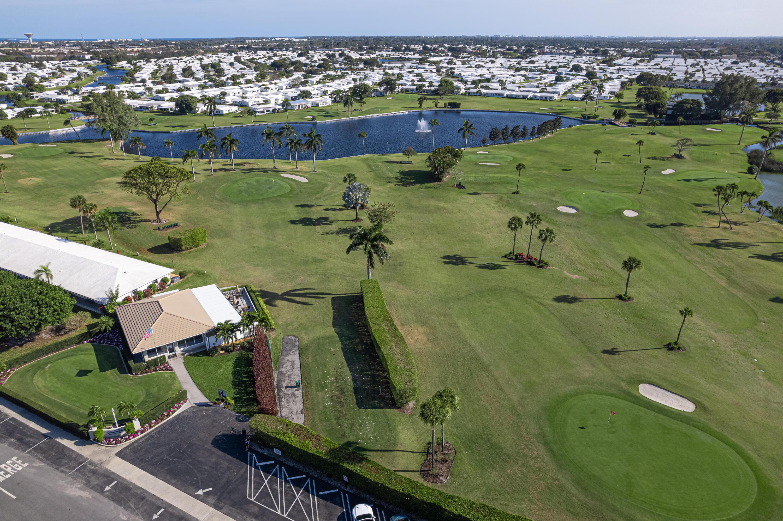300 SW Golfview Terrace 142, Boynton Beach, FL 33426, Boynton Beach - Photo 3