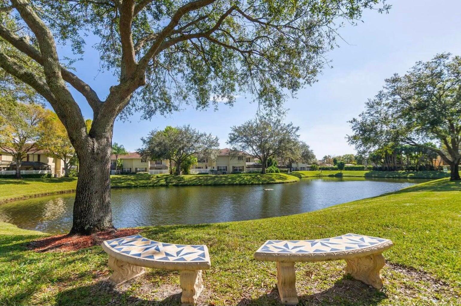 40 Essex Court A, Royal Palm Beach, FL 33411, Royal Palm Beach