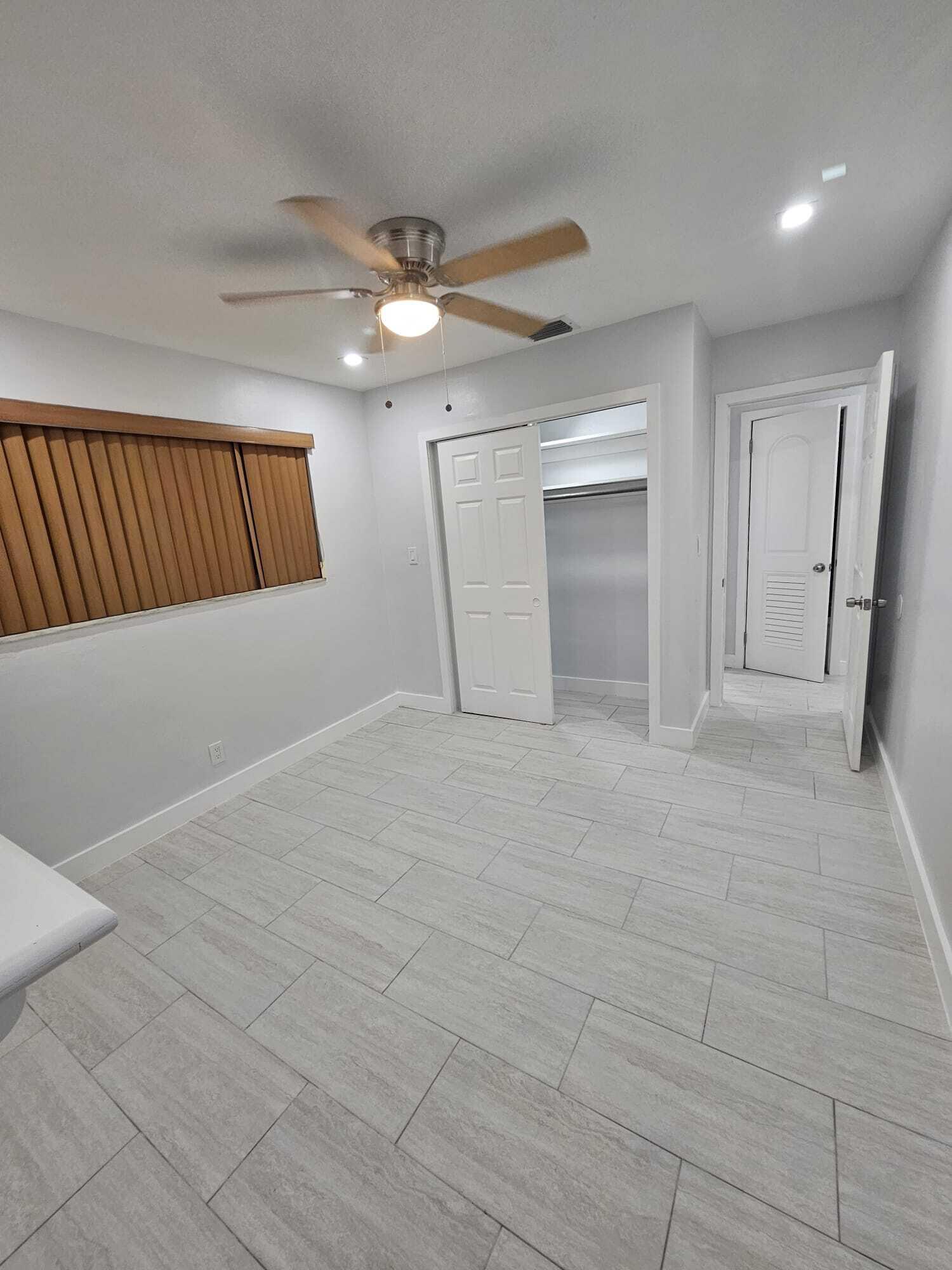 2030 SW 41st Avenue 3, Fort Lauderdale, FL 33317, Fort Lauderdale - Photo 5