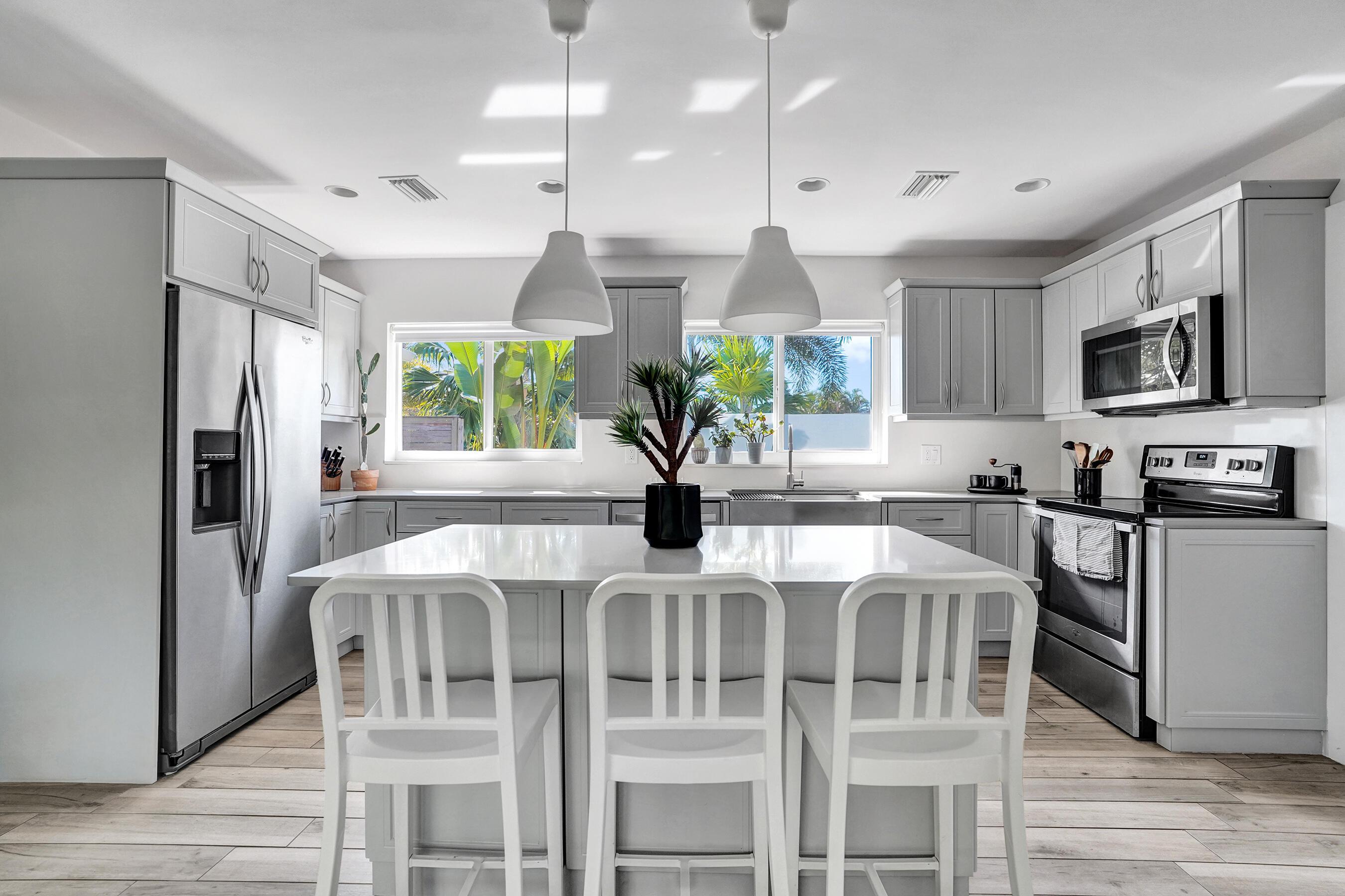 1299 SW 9th Street, Boca Raton, FL 33486, Boca Raton - Photo 2