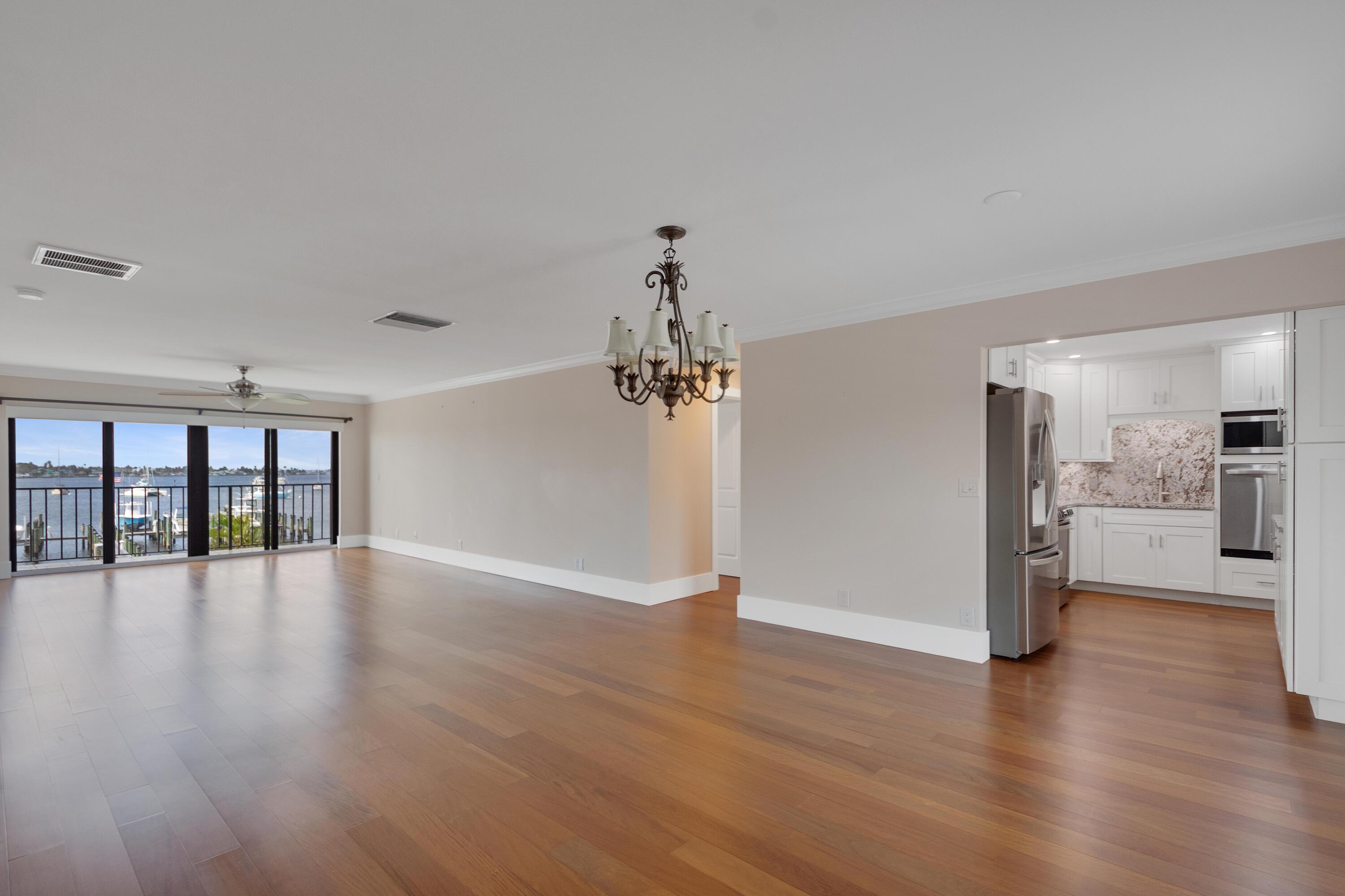 624 SW St. Lucie Crescent 206, Stuart, FL 34994, Stuart