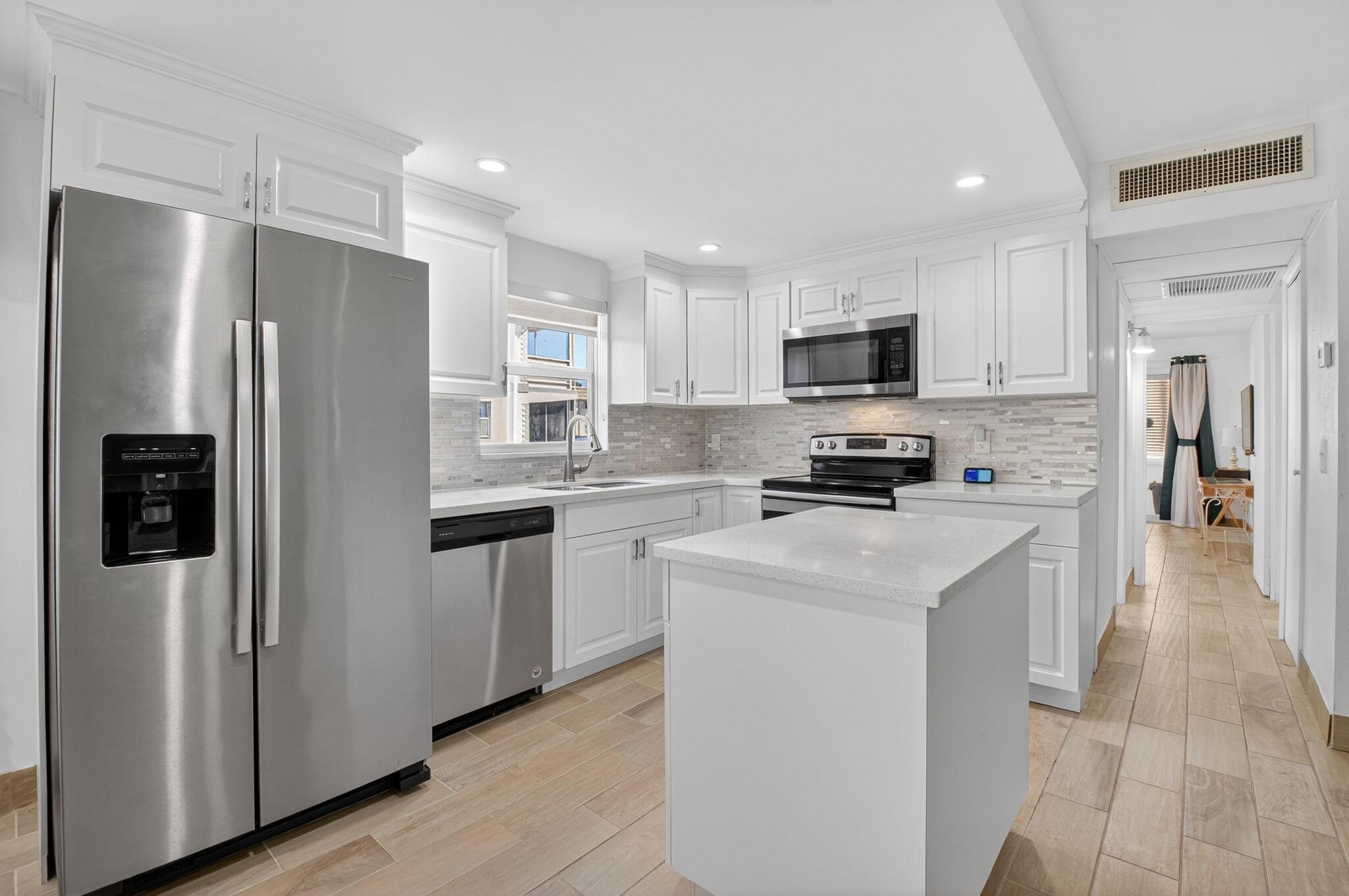 60 Brittany B, Delray Beach, FL 33446, Delray Beach - Photo 2