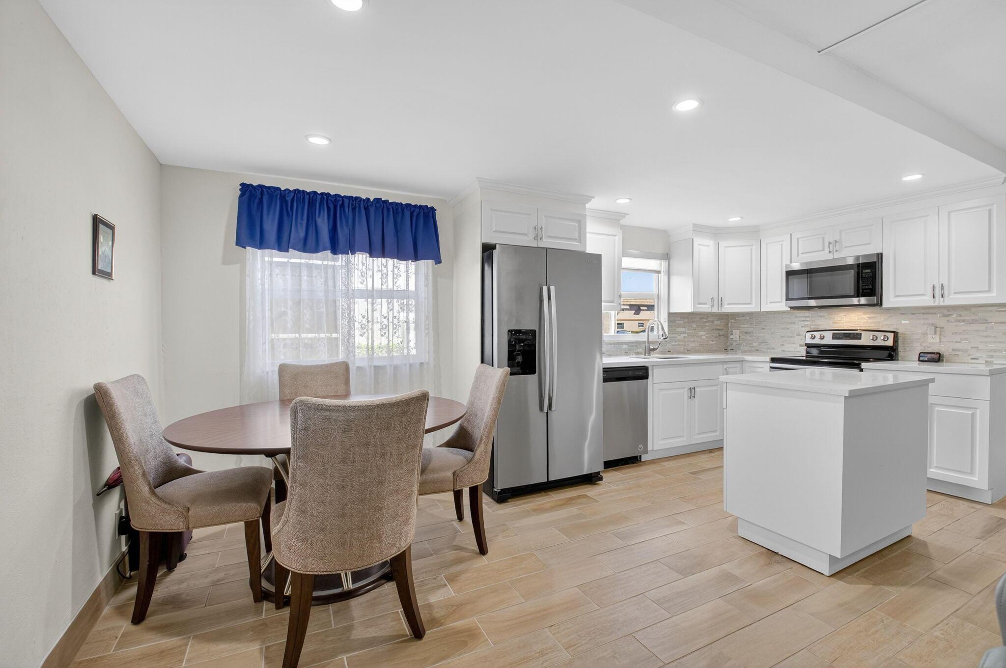 60 Brittany B, Delray Beach, FL 33446, Delray Beach - Photo 3
