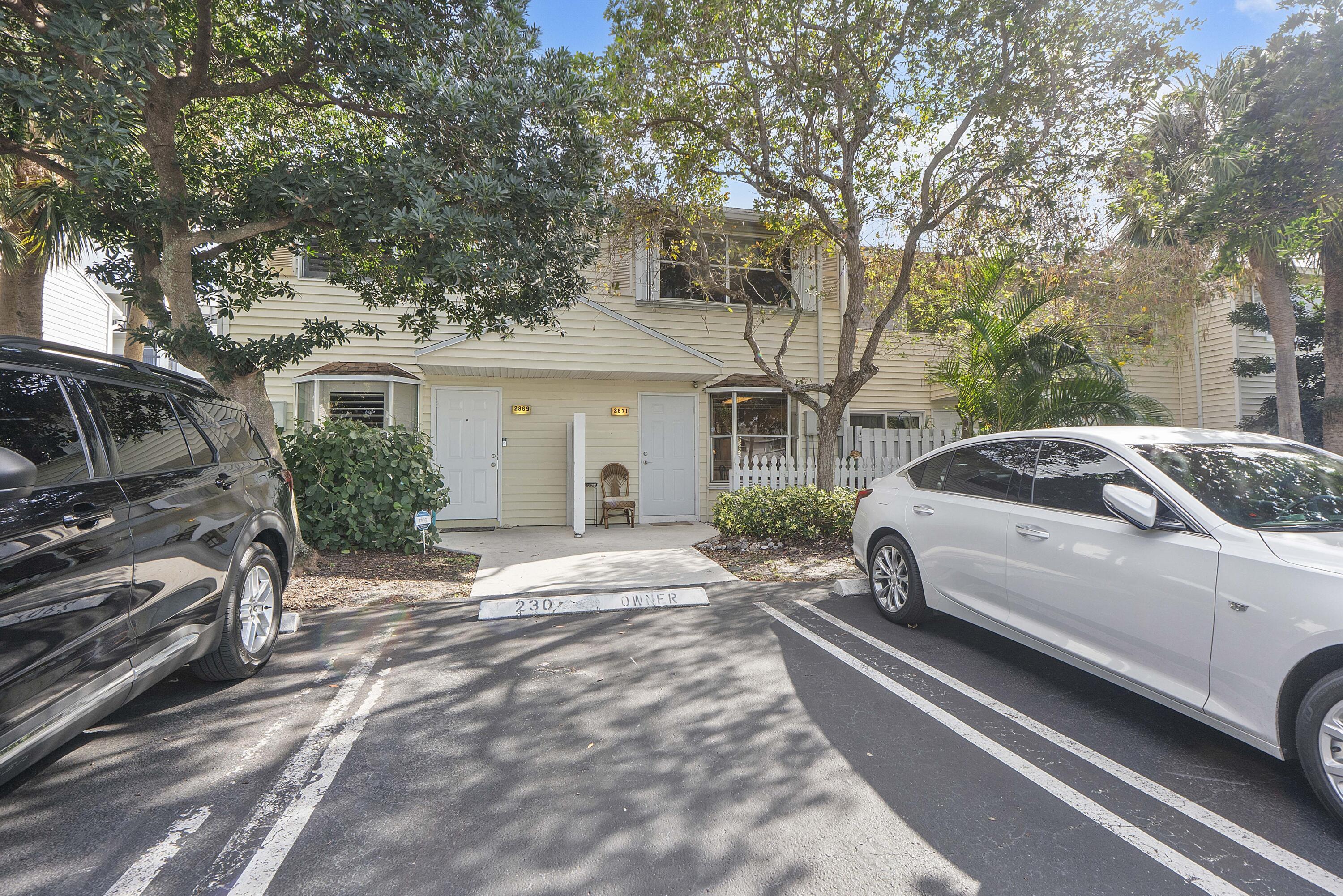 2871 NE 15th Street, Pompano Beach, FL 33062, Pompano Beach - Photo 2