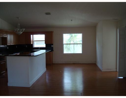 101 SW 7th Street, Hallandale Beach, FL 33009, Hallandale Beach - Photo 3