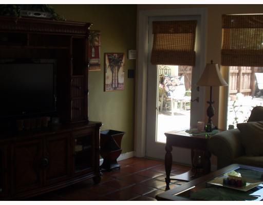 1005 NE 18th Street, Fort Lauderdale, FL 33305, Fort Lauderdale - Photo 3