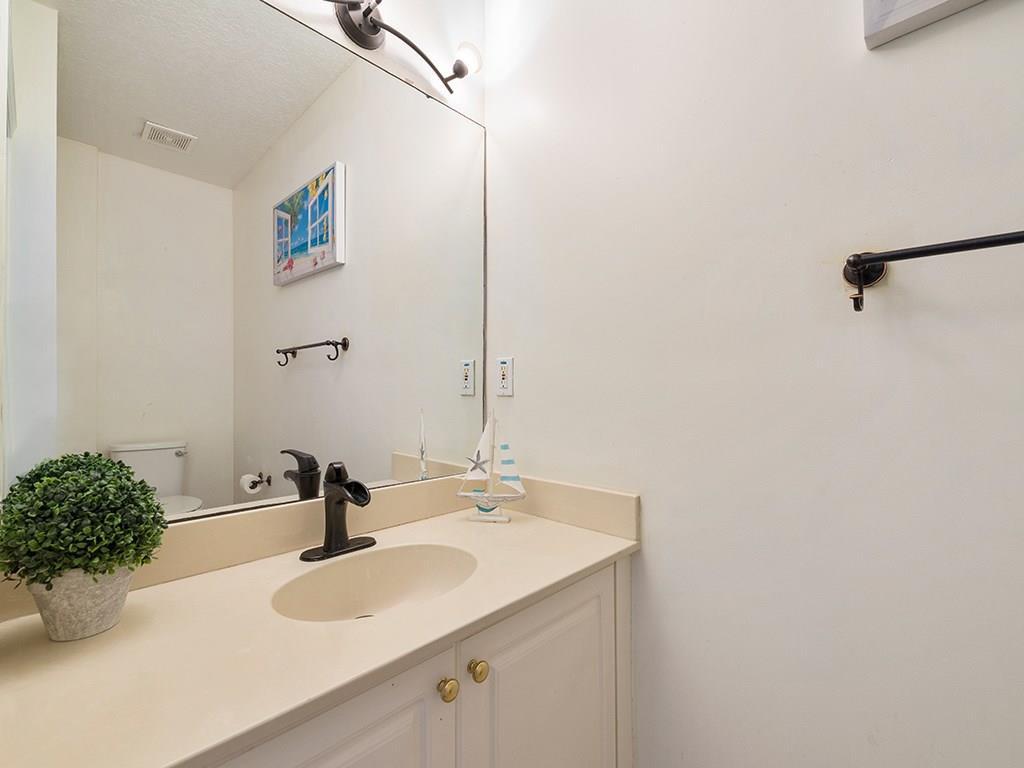 1714 Royal Palm Way, Hollywood, FL 33020, Hollywood - Photo 5