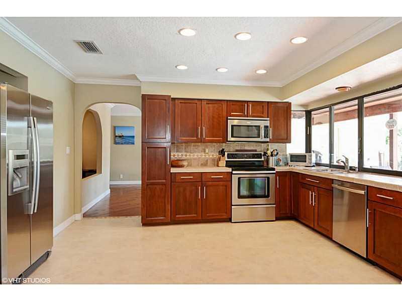 10314 NW 5th Street, Plantation, FL 33324, Plantation - Photo 3
