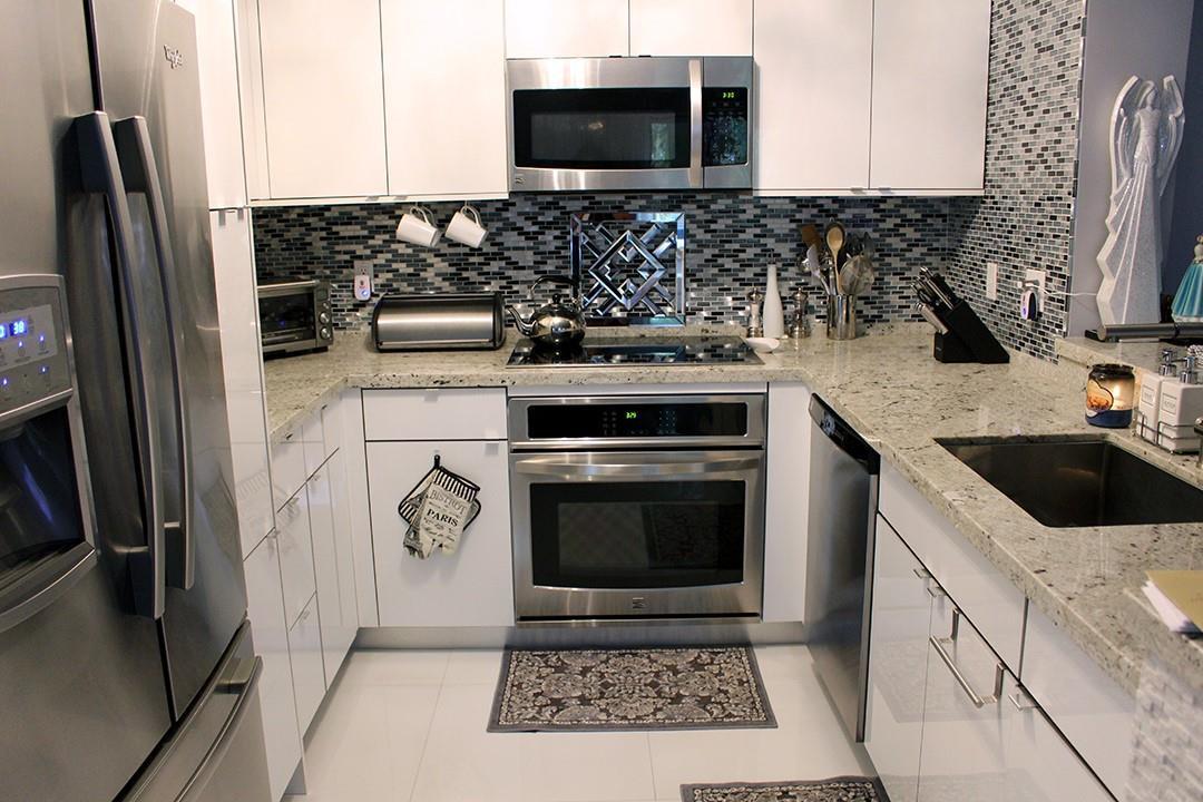 771 N Pine Island Road 207, Plantation, FL 33324, Plantation - Photo 2