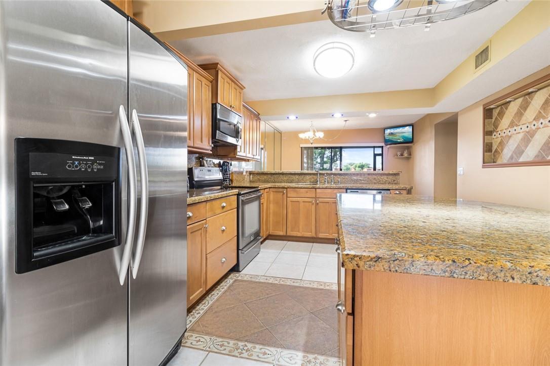 8363 S Coral Circle 8363, North Lauderdale, FL 33068, North Lauderdale - Photo 2