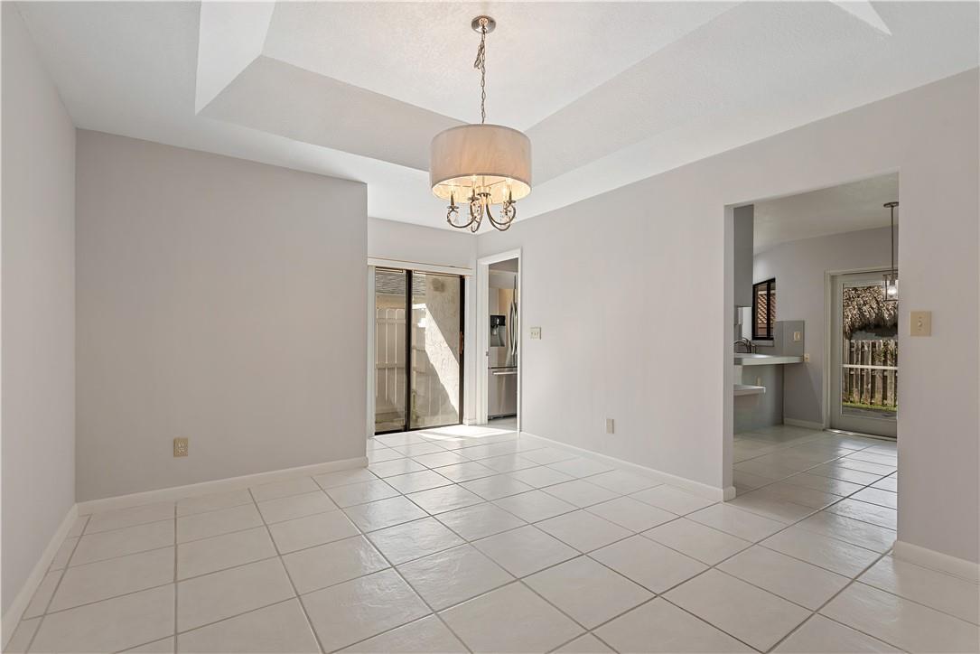 703 NW 102nd Way, Plantation, FL 33324, Plantation - Photo 5