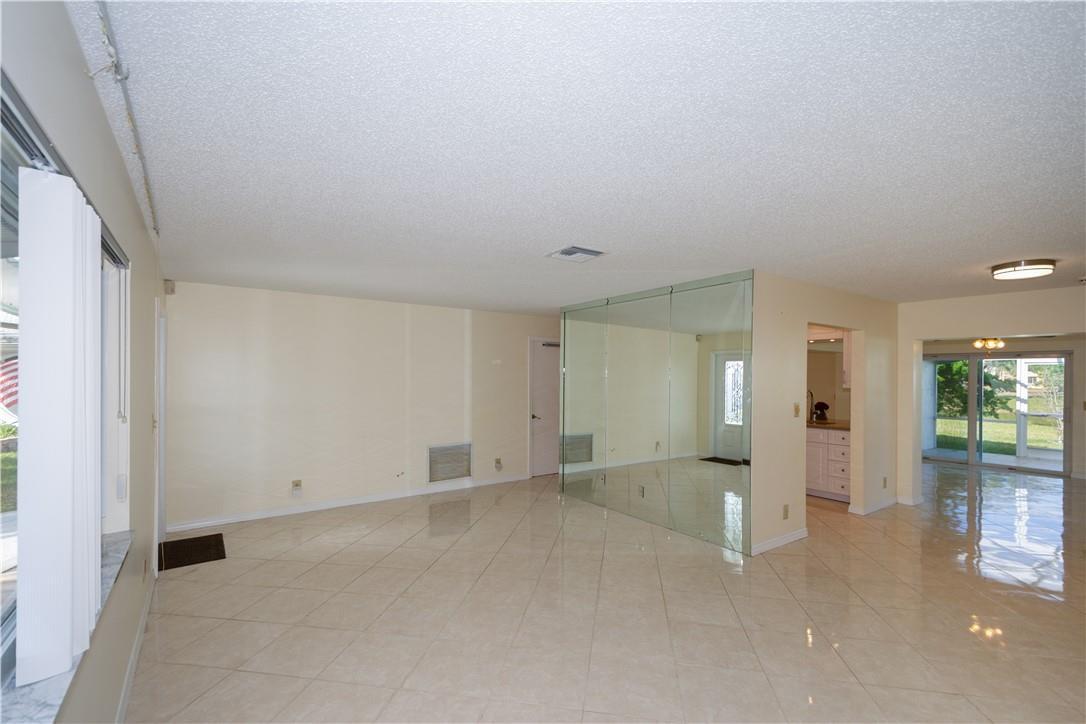 1710 NW 88th Way, Plantation, FL 33322, Plantation - Photo 5