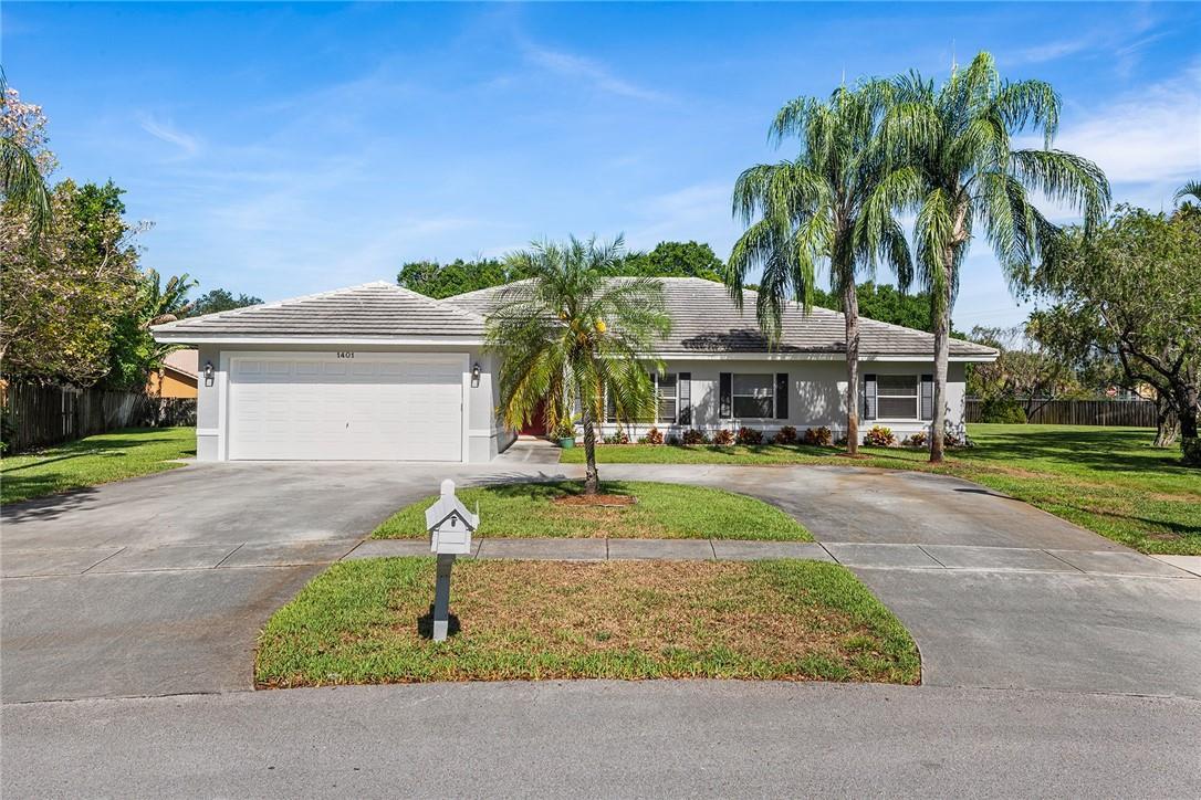 1401 SW 52nd Way, Plantation, FL 33317, Plantation