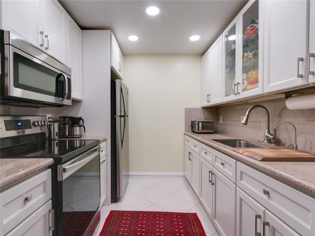 3401 Bimini Lane F1, Coconut Creek, FL 33066, Coconut Creek - Photo 4