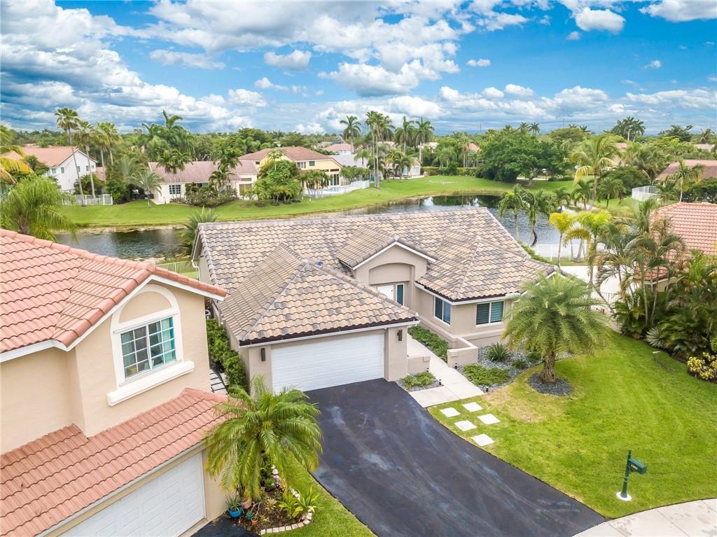 1085 Capistrano, Weston, FL 33326, Weston