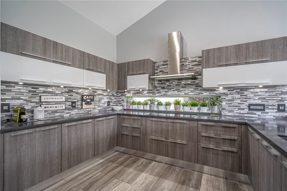 1085 Capistrano, Weston, FL 33326, Weston - Photo 4