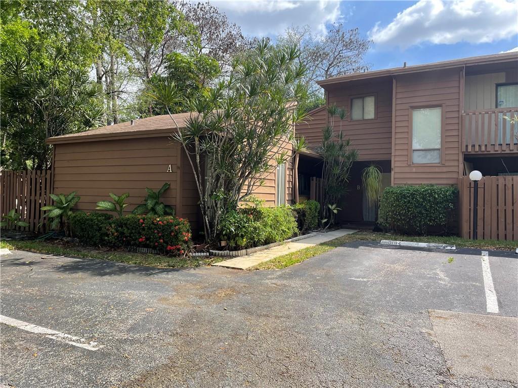 6194 Pine Tree Lane A, Tamarac, FL 33319, Tamarac