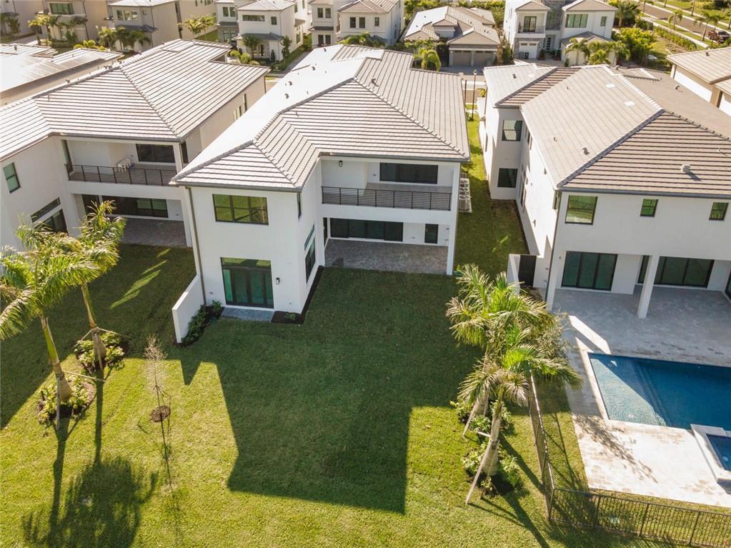 17057 Cappuccino Way, Boca Raton, FL 33496, Boca Raton - Photo 2