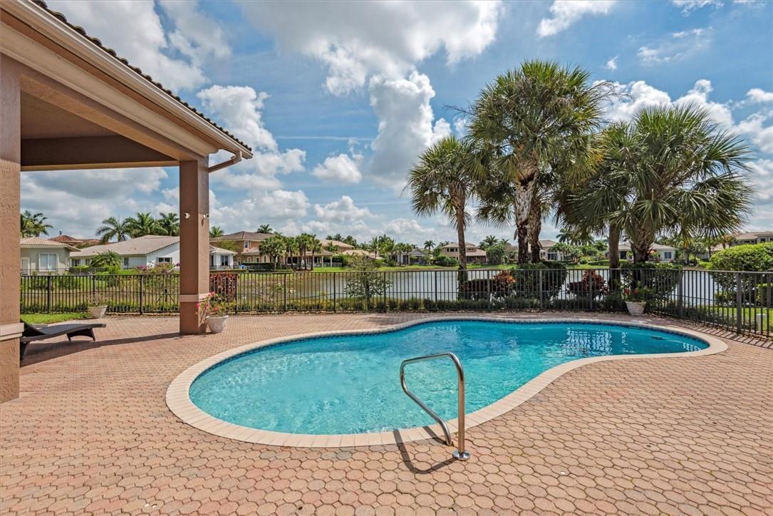 6878 NW 117th Avenue, Parkland, FL 33076, Parkland - Photo 3