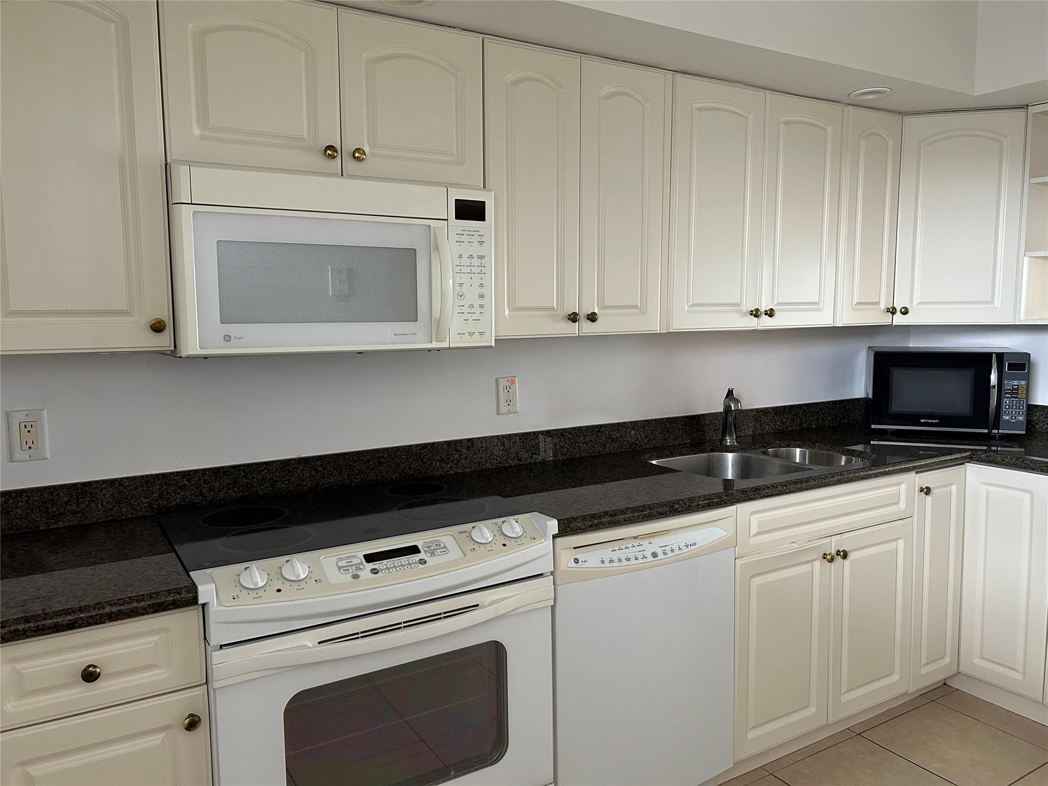 750 N Ocean Boulevard 1409, Pompano Beach, FL 33062, Pompano Beach - Photo 5