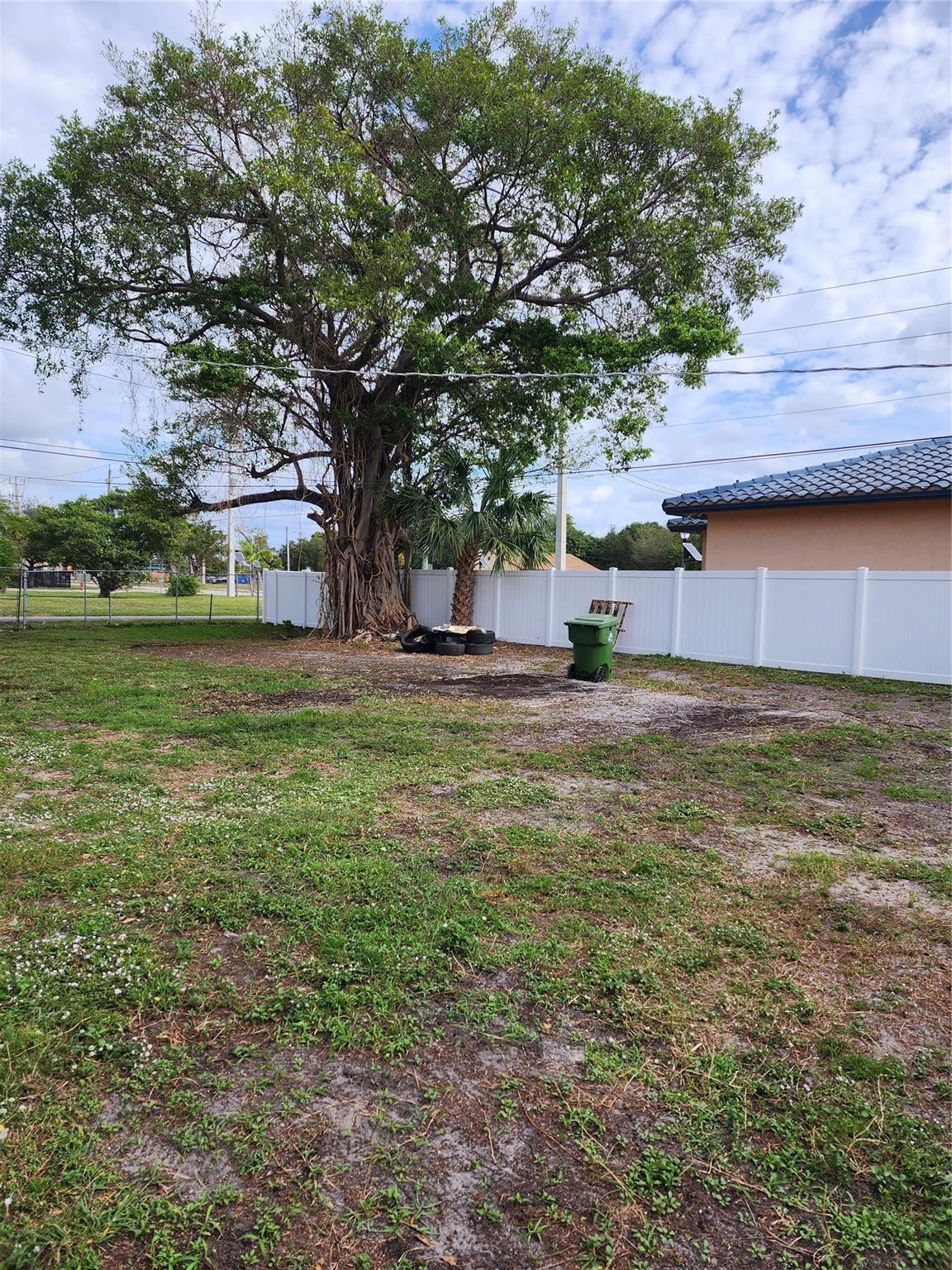 905 NW 5th Street, Fort Lauderdale, FL 33311, Fort Lauderdale - Photo 3