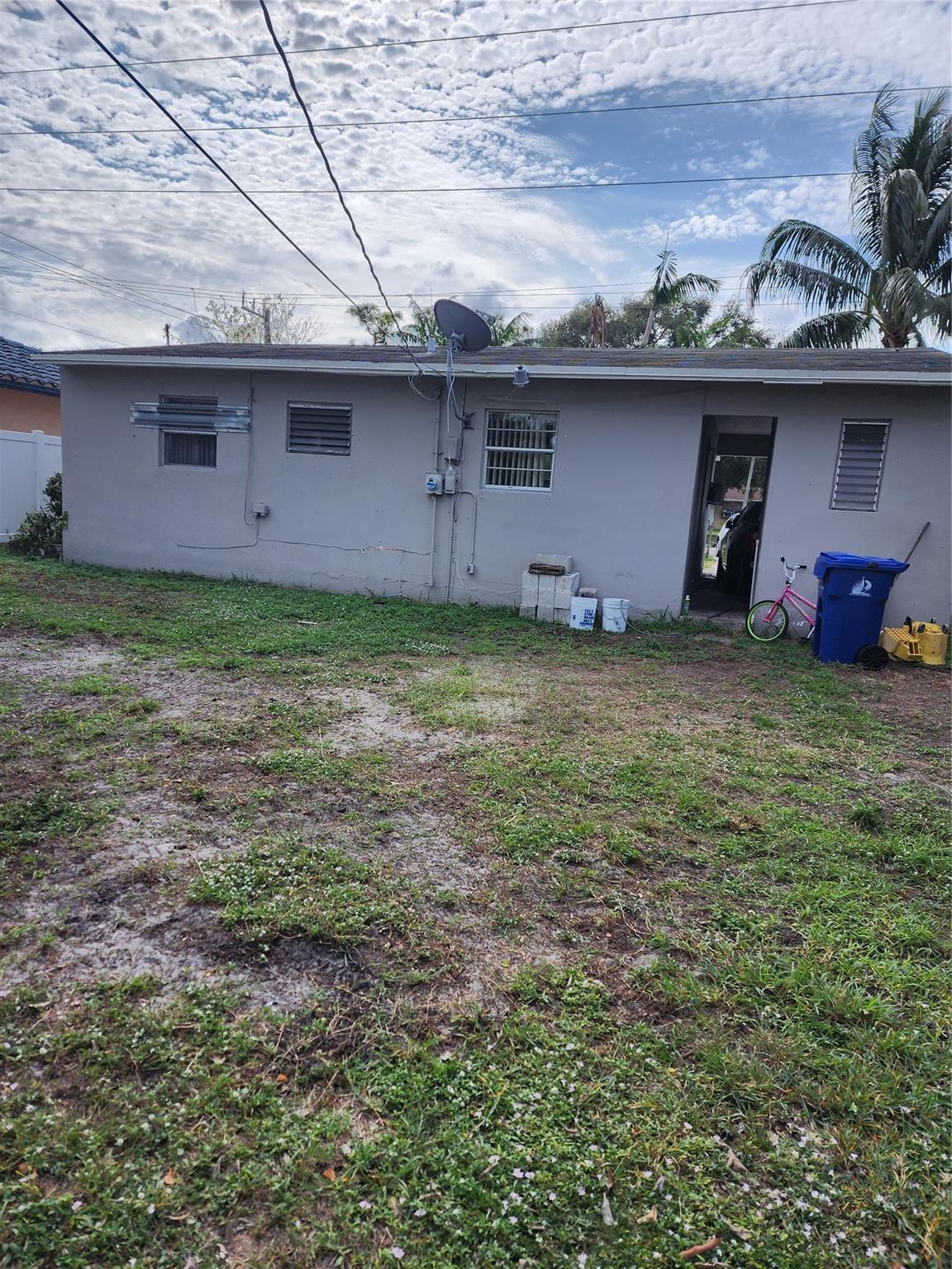 905 NW 5th Street, Fort Lauderdale, FL 33311, Fort Lauderdale - Photo 2