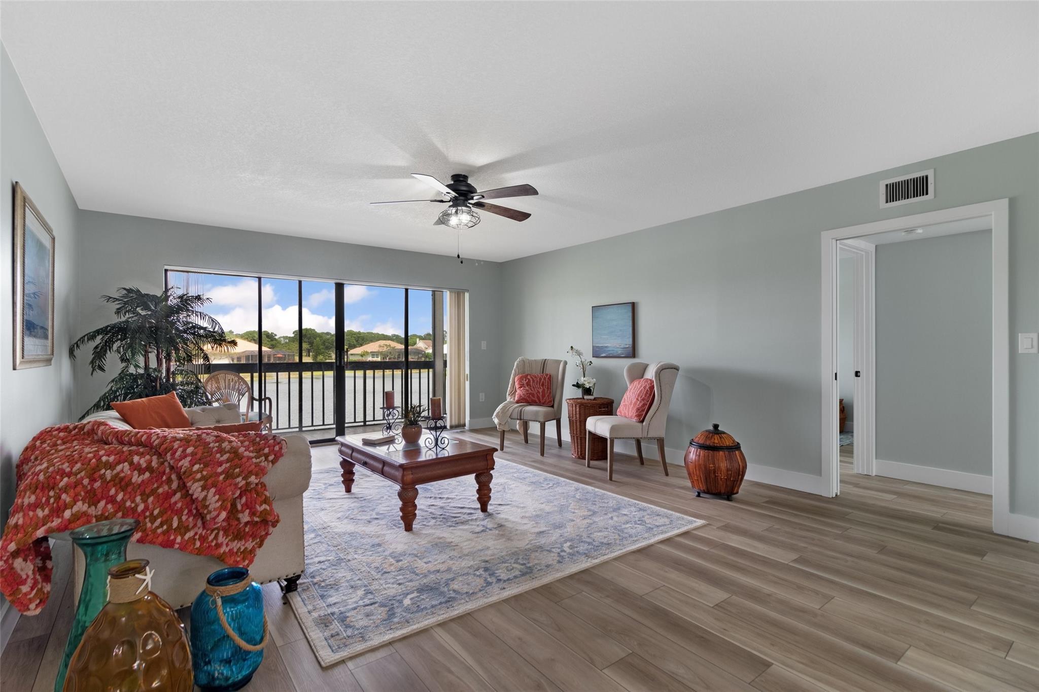 3351 Twin Lakes Terrace 203, Fort Pierce, FL 34951, Fort Pierce - Photo 3