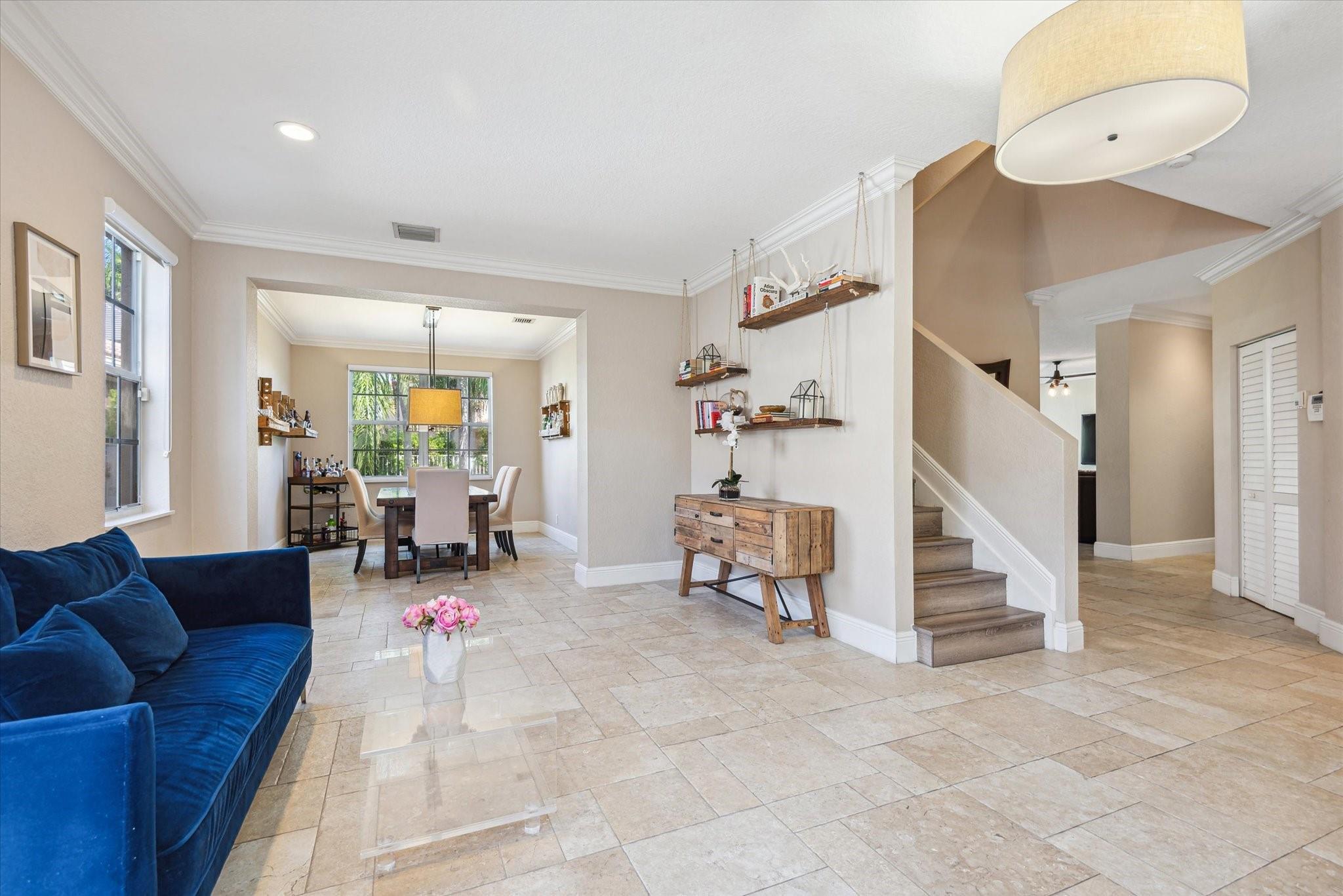 609 Honeysuckle Lane, Weston, FL 33327, Weston - Photo 4