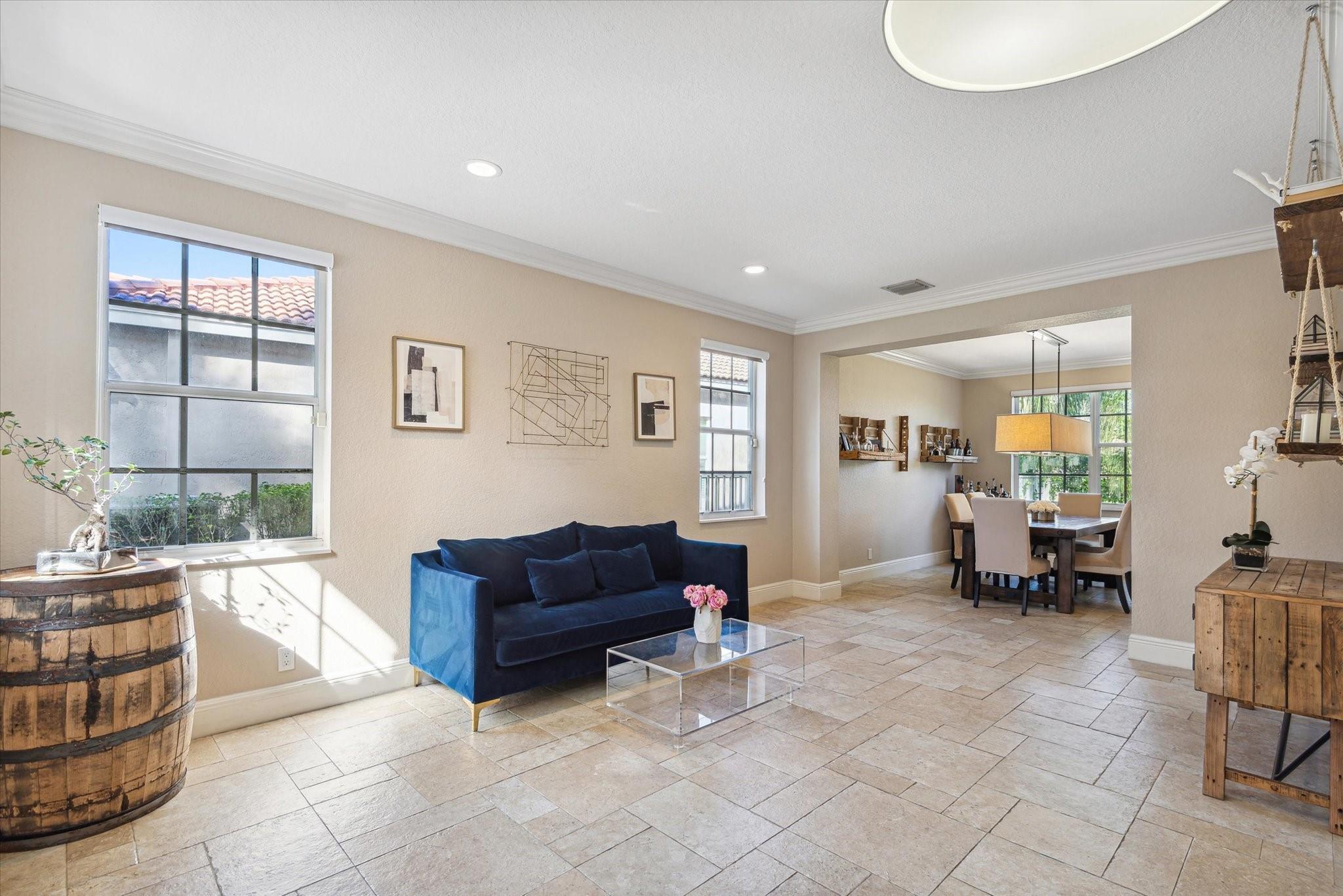 609 Honeysuckle Lane, Weston, FL 33327, Weston - Photo 5