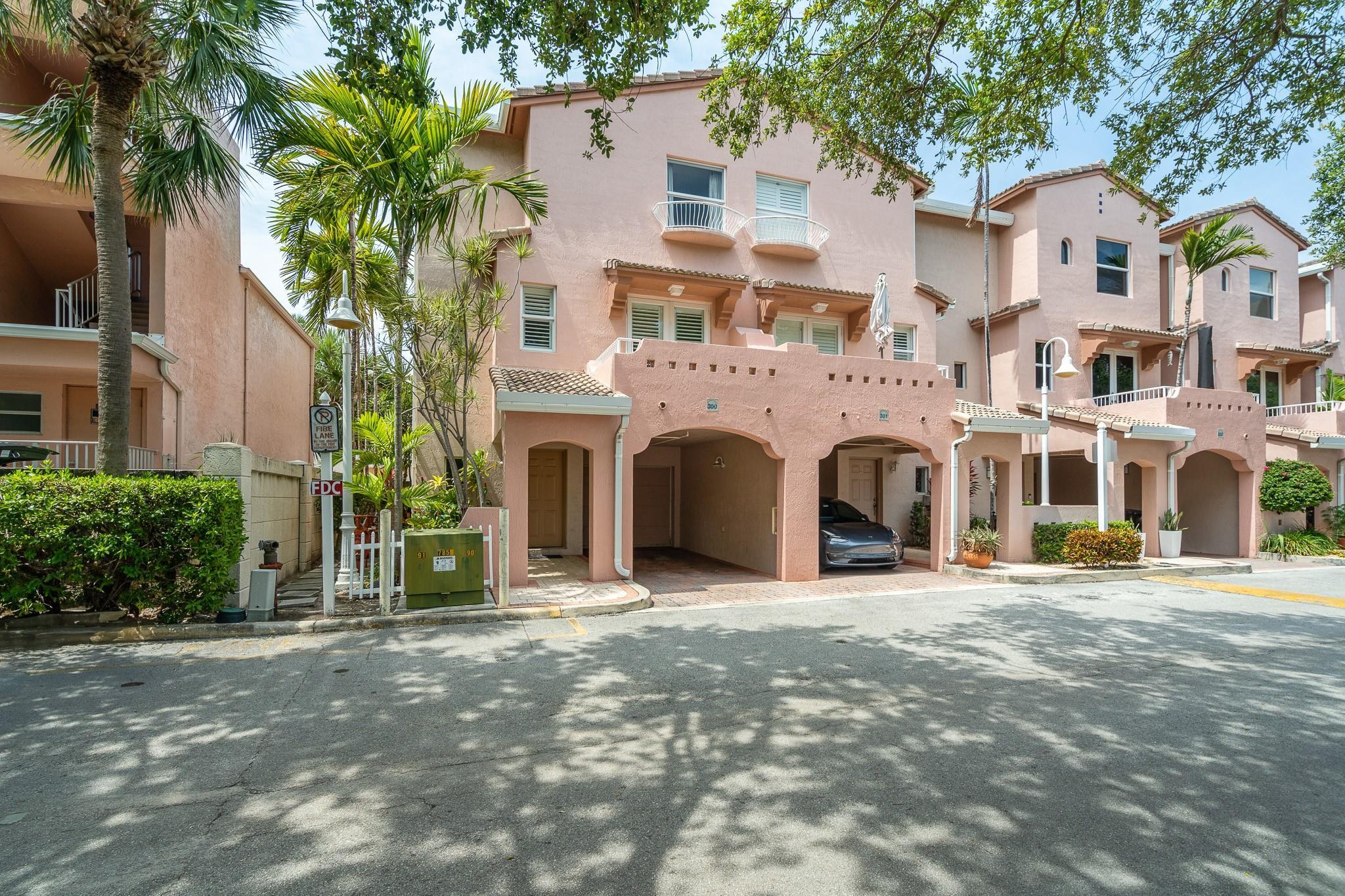 2005 Oceanwalk Terrace 300, Pompano Beach, FL 33062, Pompano Beach