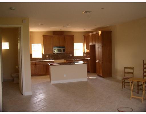 415 13th Street 415, Fort Lauderdale, FL 33316, Fort Lauderdale - Photo 2