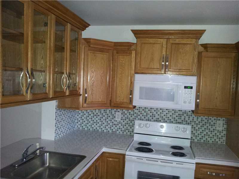 3250 NW 85th Avenue 12A, Coral Springs, FL 33065, Coral Springs - Photo 2