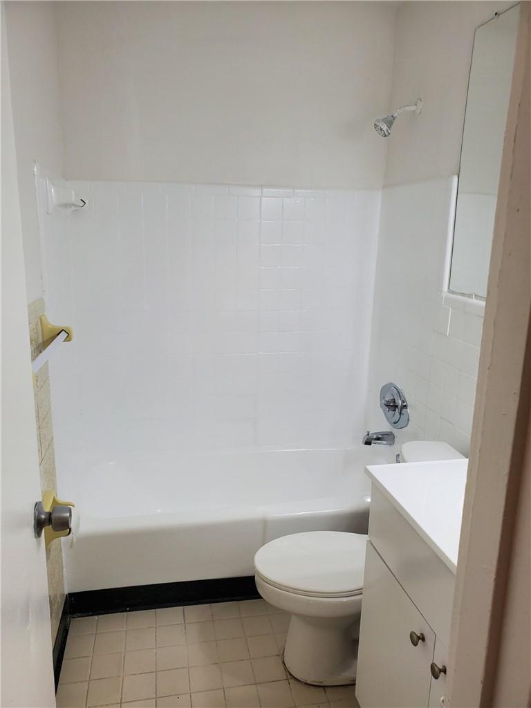 1713 SW 11th Court 2, Fort Lauderdale, FL 33312, Fort Lauderdale - Photo 4