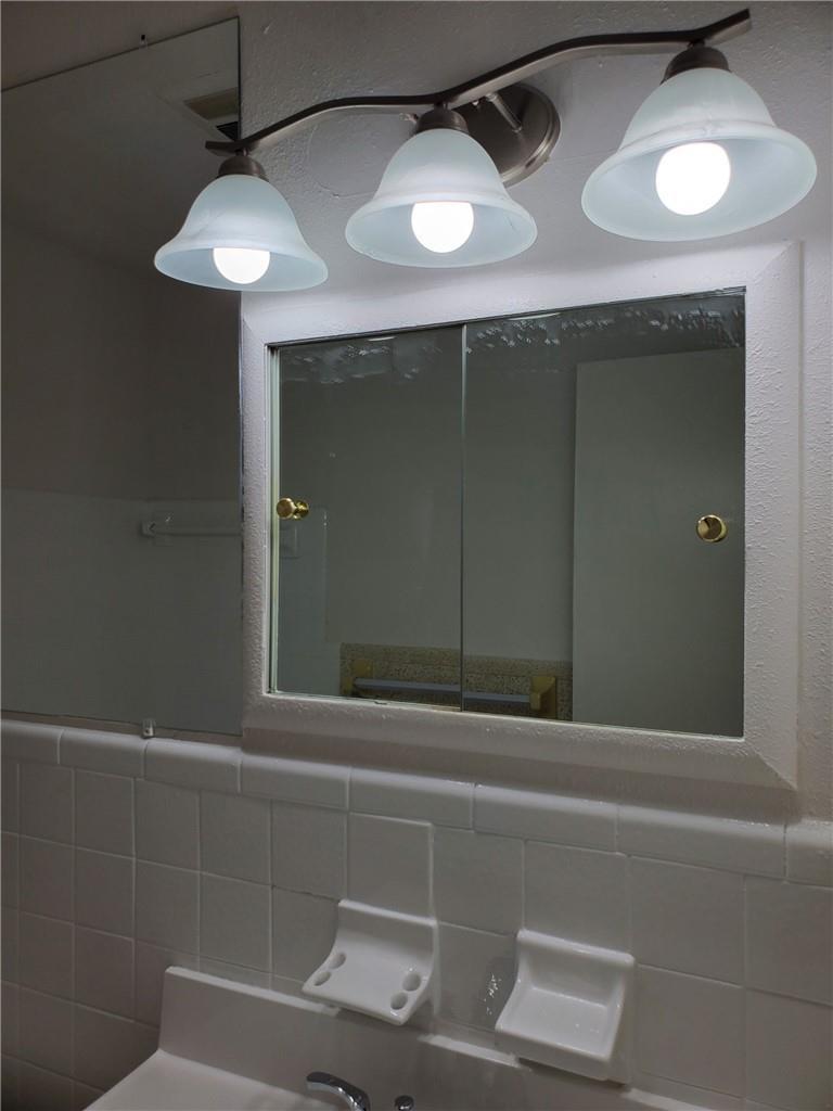 1713 SW 11th Court 2, Fort Lauderdale, FL 33312, Fort Lauderdale - Photo 5