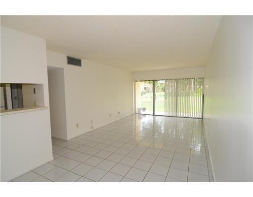5911 Washington Street 102, Hollywood, FL 33023, Hollywood