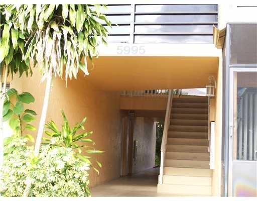 5911 Washington Street 102, Hollywood, FL 33023, Hollywood - Photo 4
